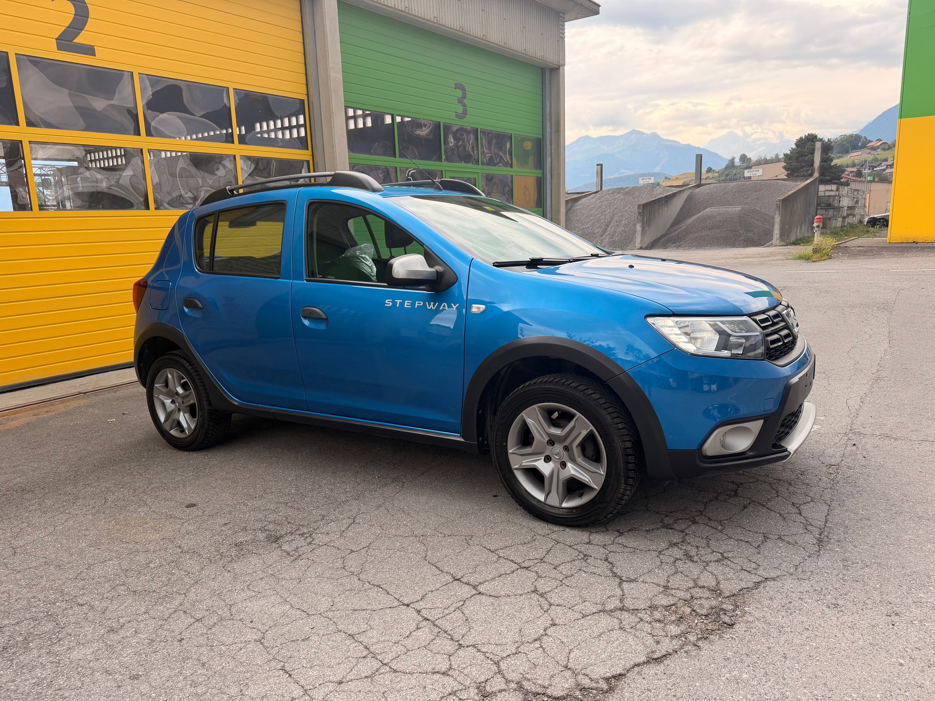 DACIA Sandero Tce 90 Stepway Lauréate Automatic-image-5