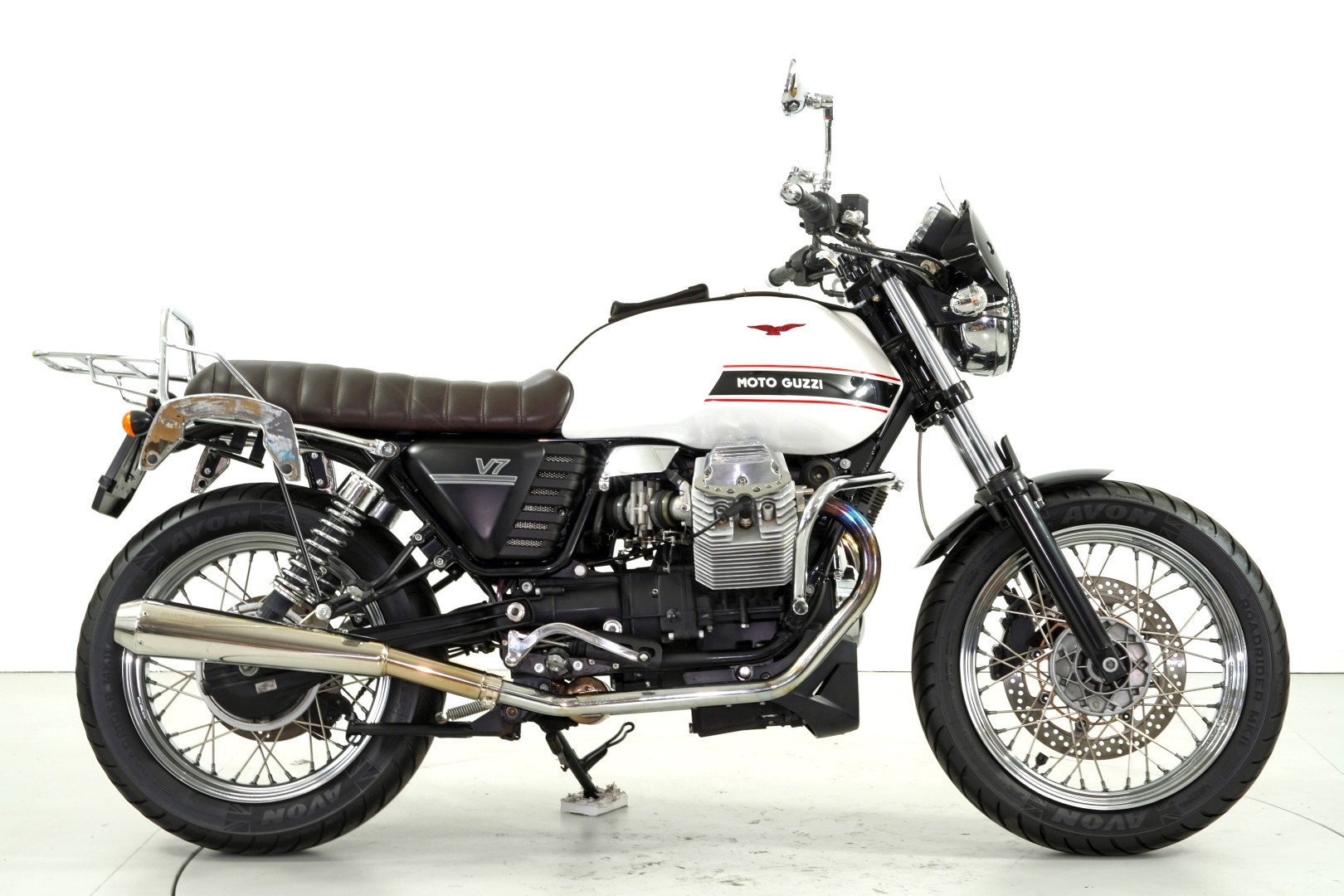 MOTO GUZZI V7 Classic-showroom-element-3