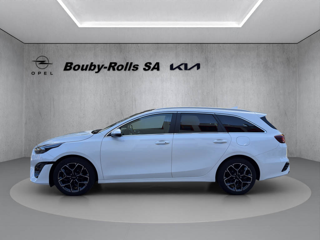KIA Ceed SW 1.5 T-GDi MHEV GT-Line-image-2