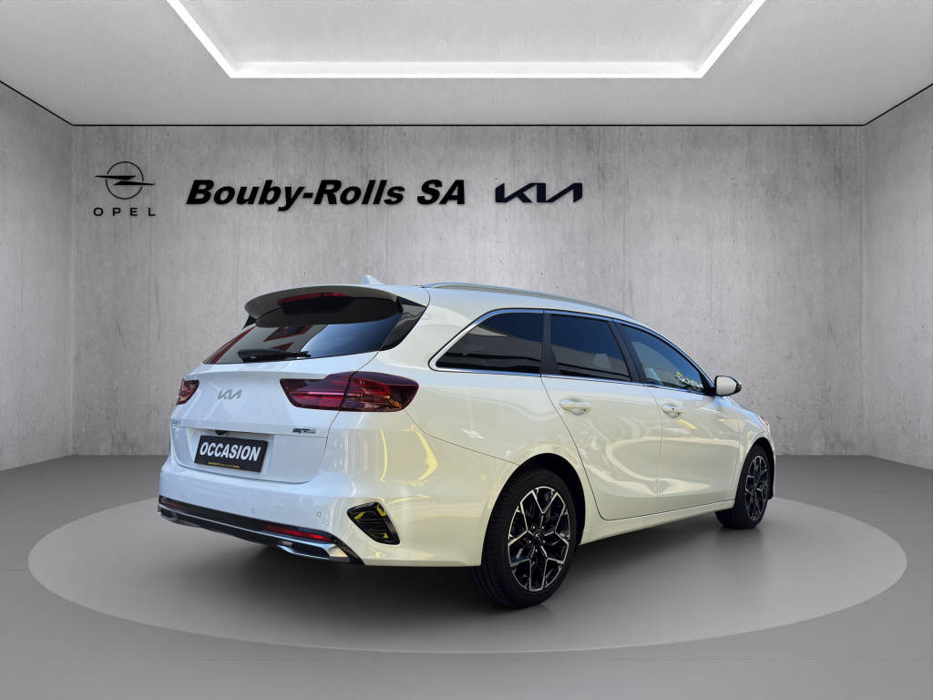 KIA Ceed SW 1.5 T-GDi MHEV GT-Line-image-5
