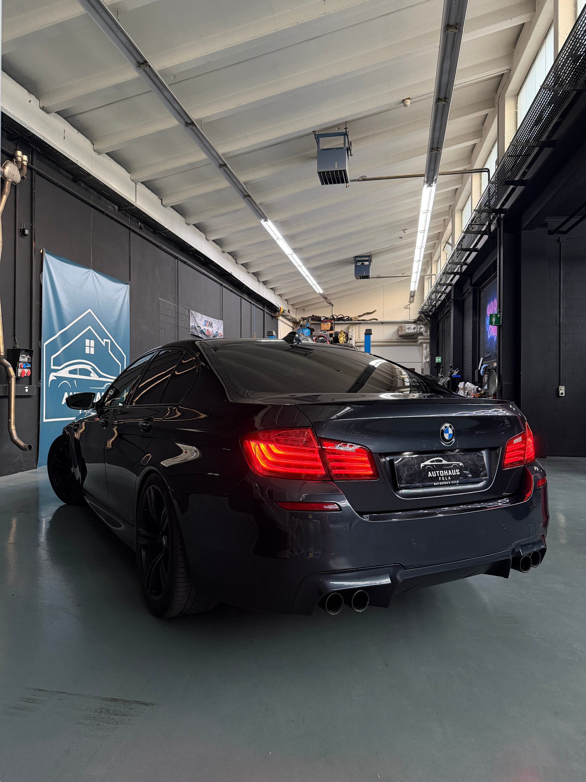 BMW M5 Drivelogic-image-2