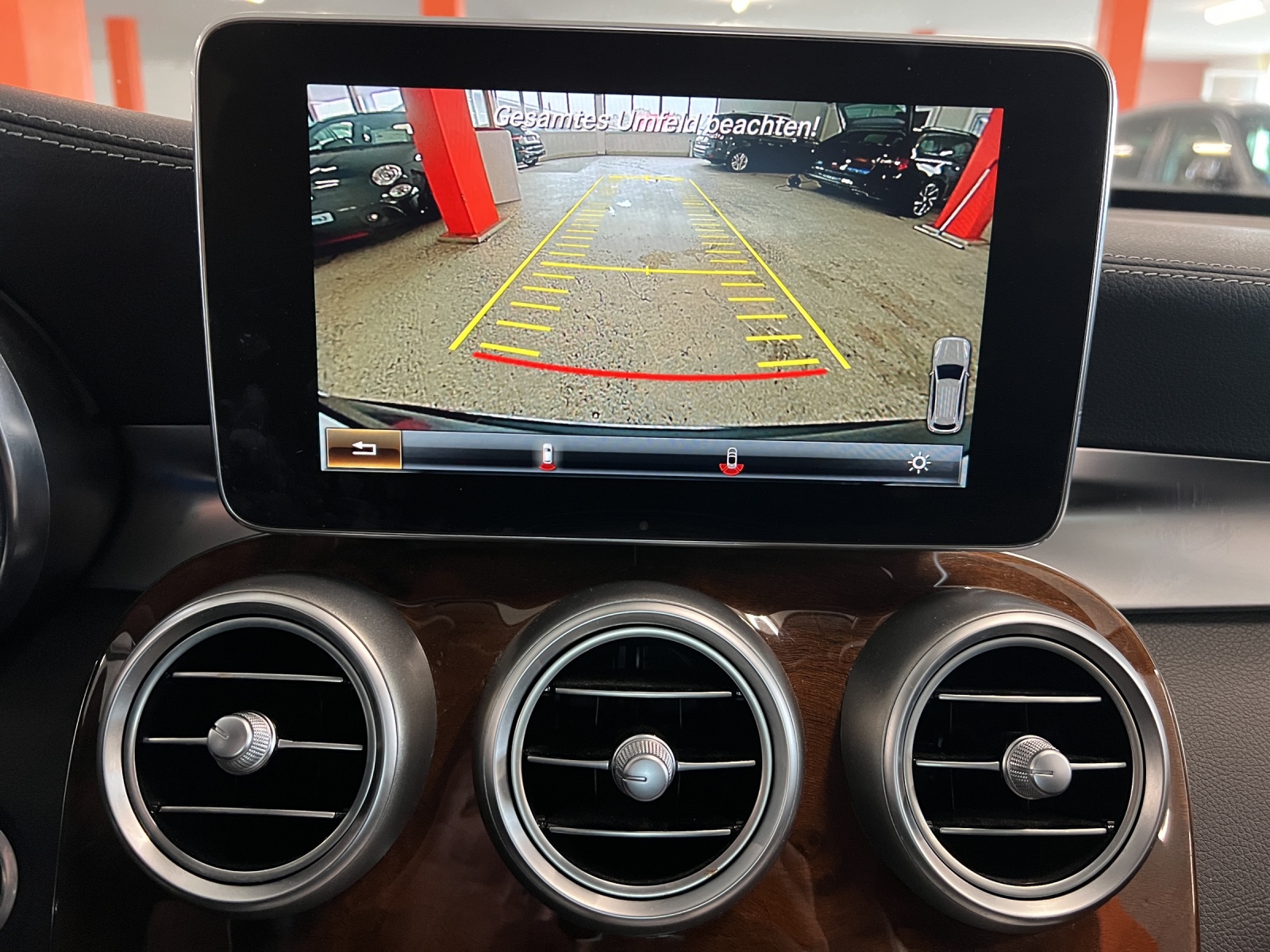 MERCEDES-BENZ GLC 250 Exclusive 4Matic 9G-Tronic-image-13