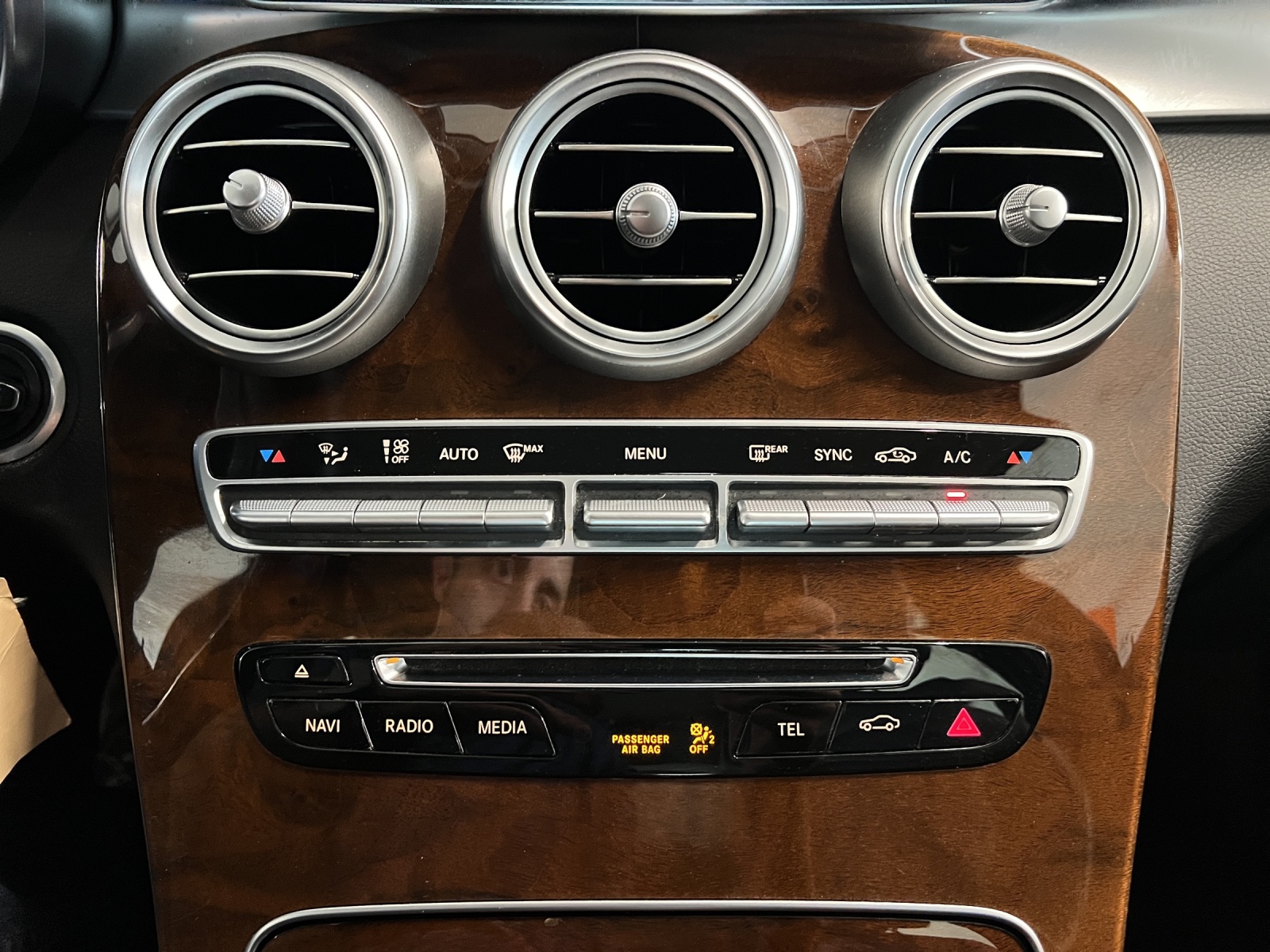 MERCEDES-BENZ GLC 250 Exclusive 4Matic 9G-Tronic-image-14