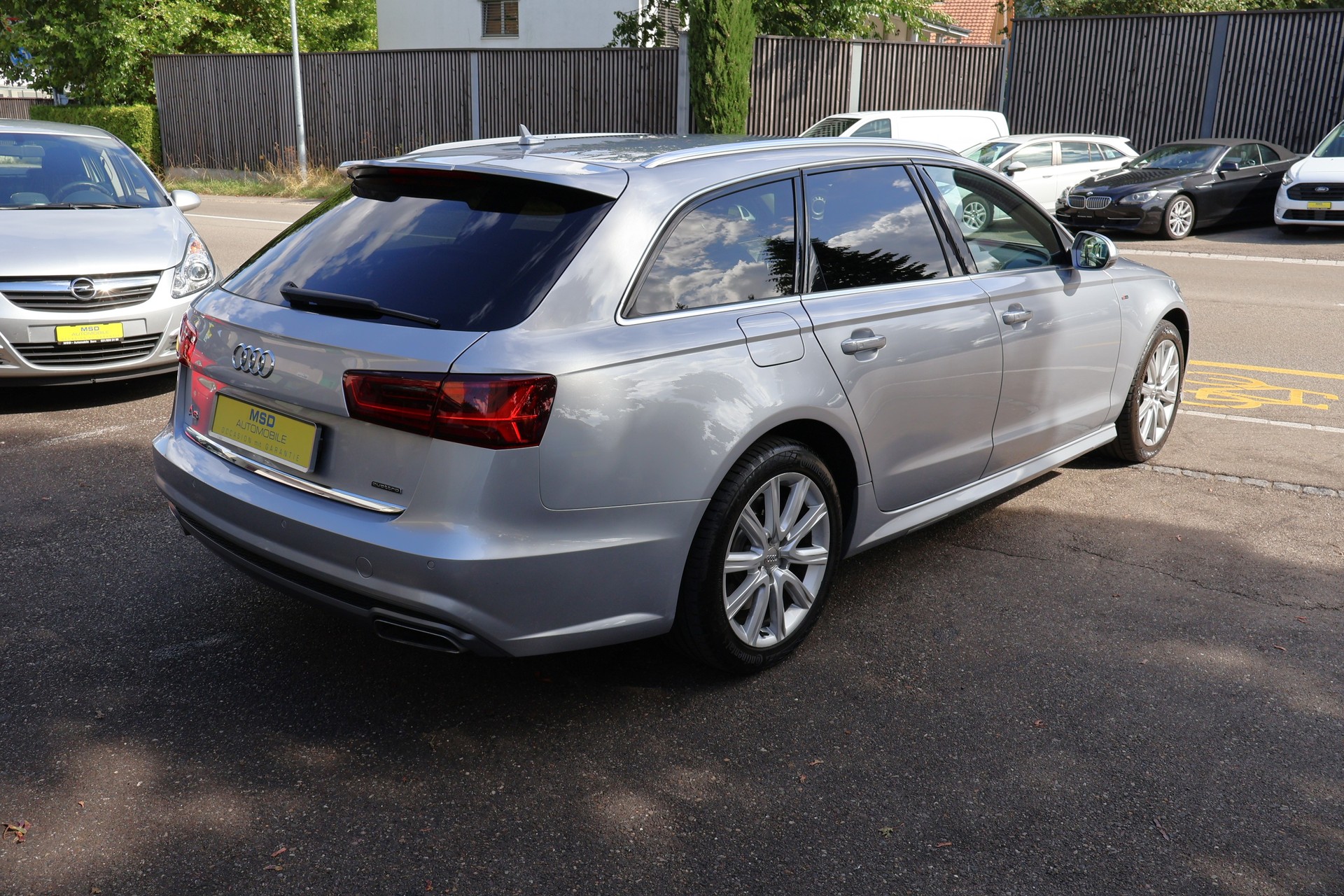 AUDI A6 Avant 2.0 TFSI quattro S-tronic-image-4