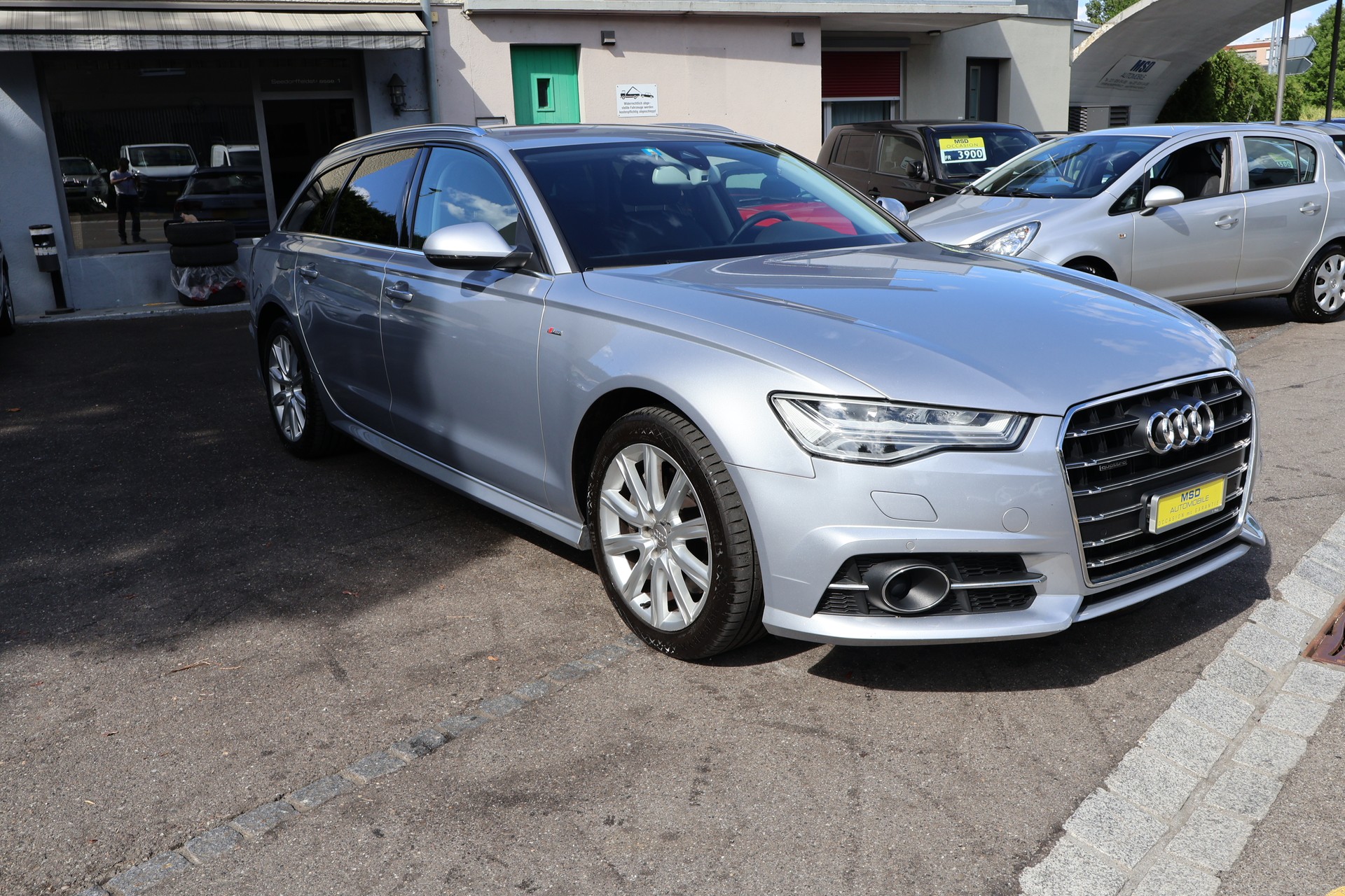 AUDI A6 Avant 2.0 TFSI quattro S-tronic-image-1