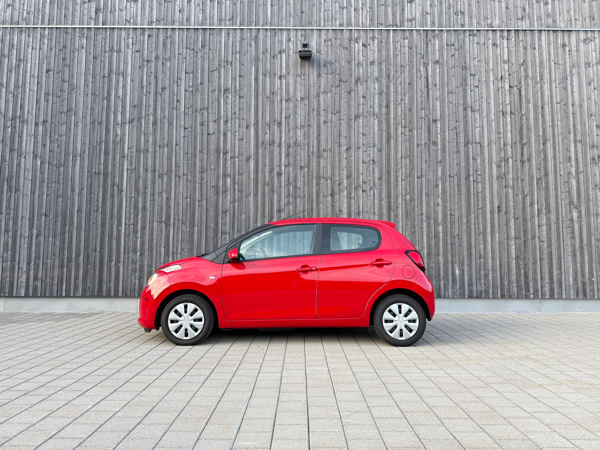 CITROEN C1 1.0 VTi Shine Stop&Start-image-1
