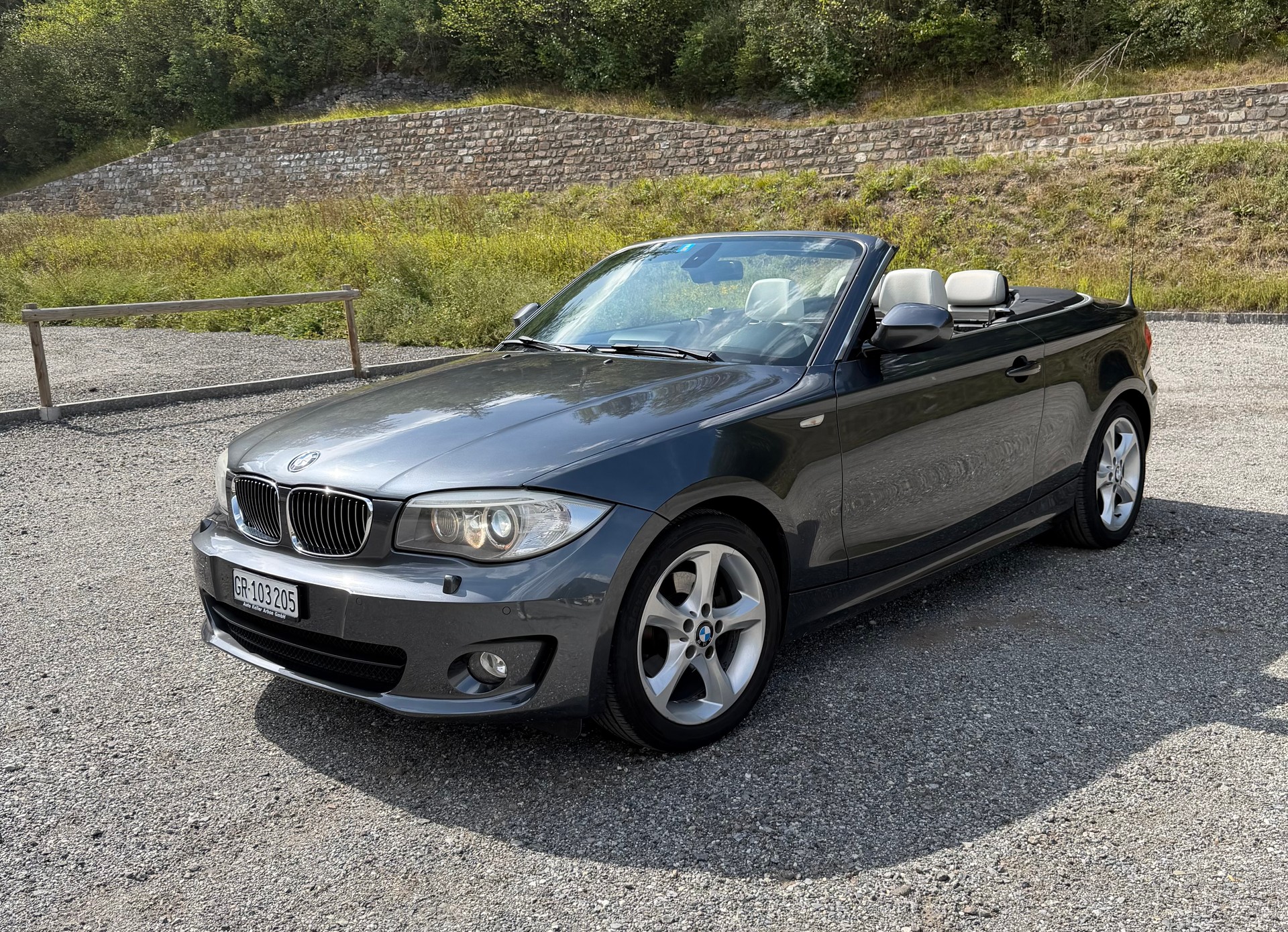 BMW 125i-image-0