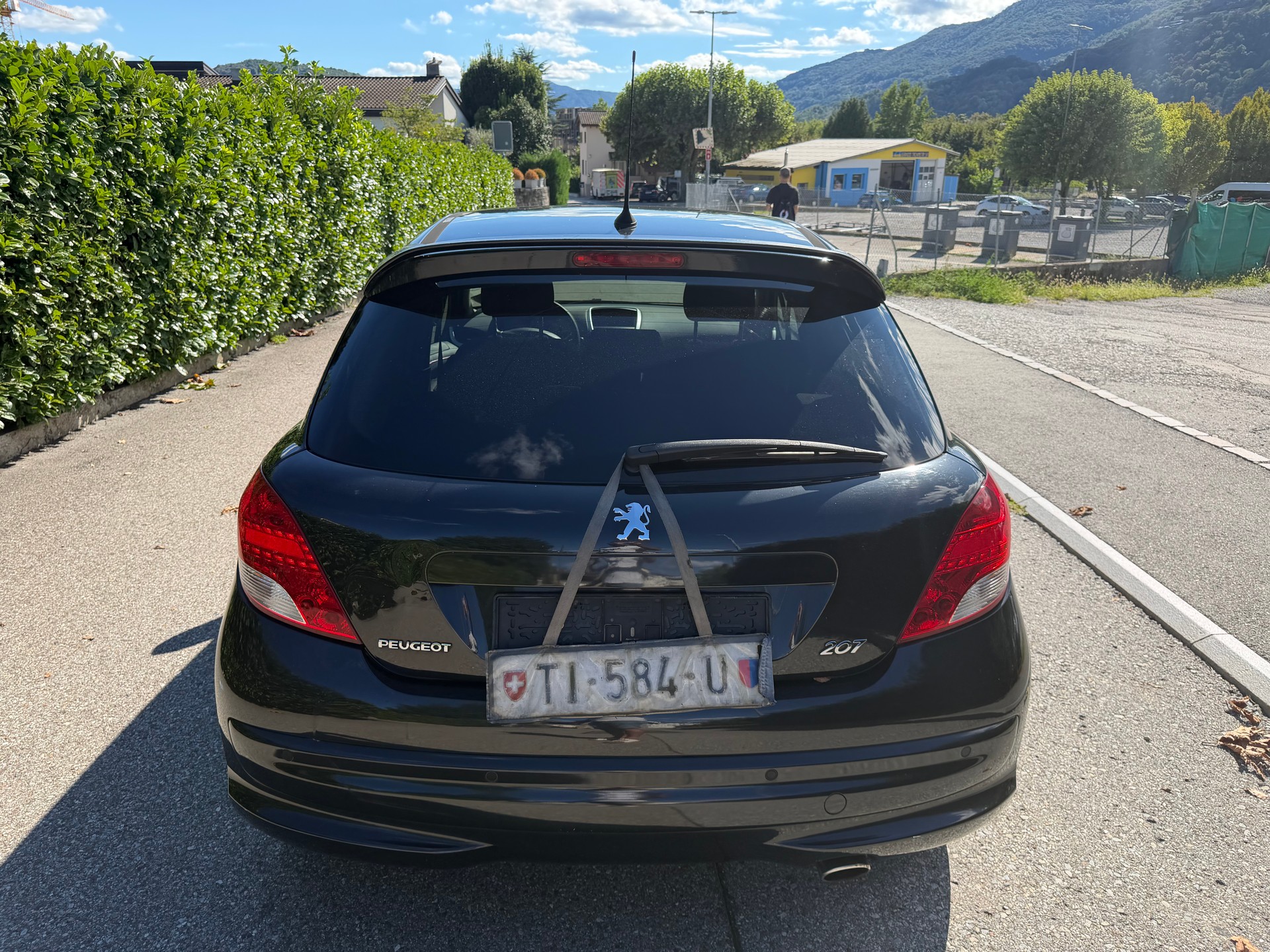 PEUGEOT 207 1.6 16V Sport Automatic-image-3