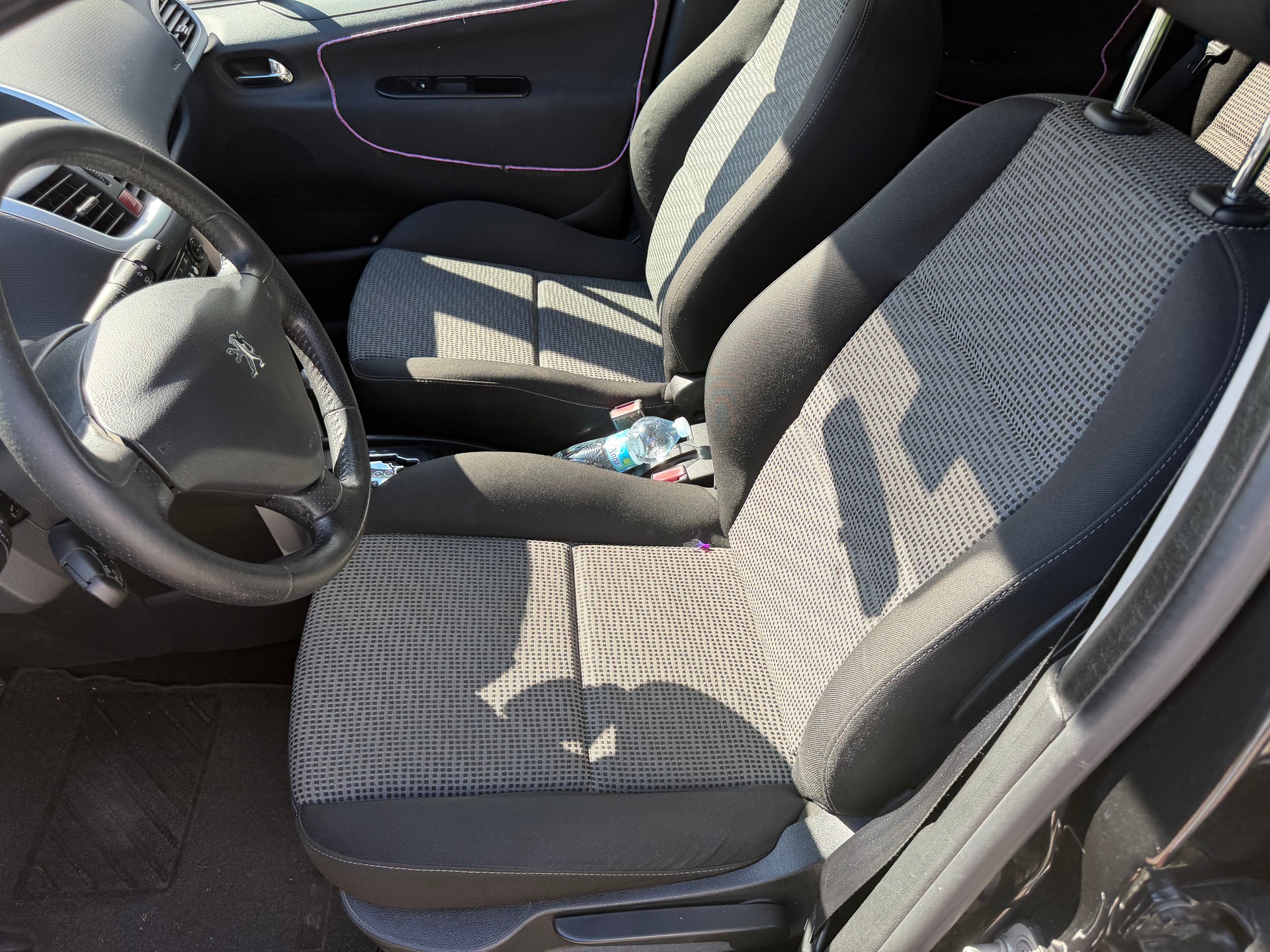 PEUGEOT 207 1.6 16V Sport Automatic-image-6