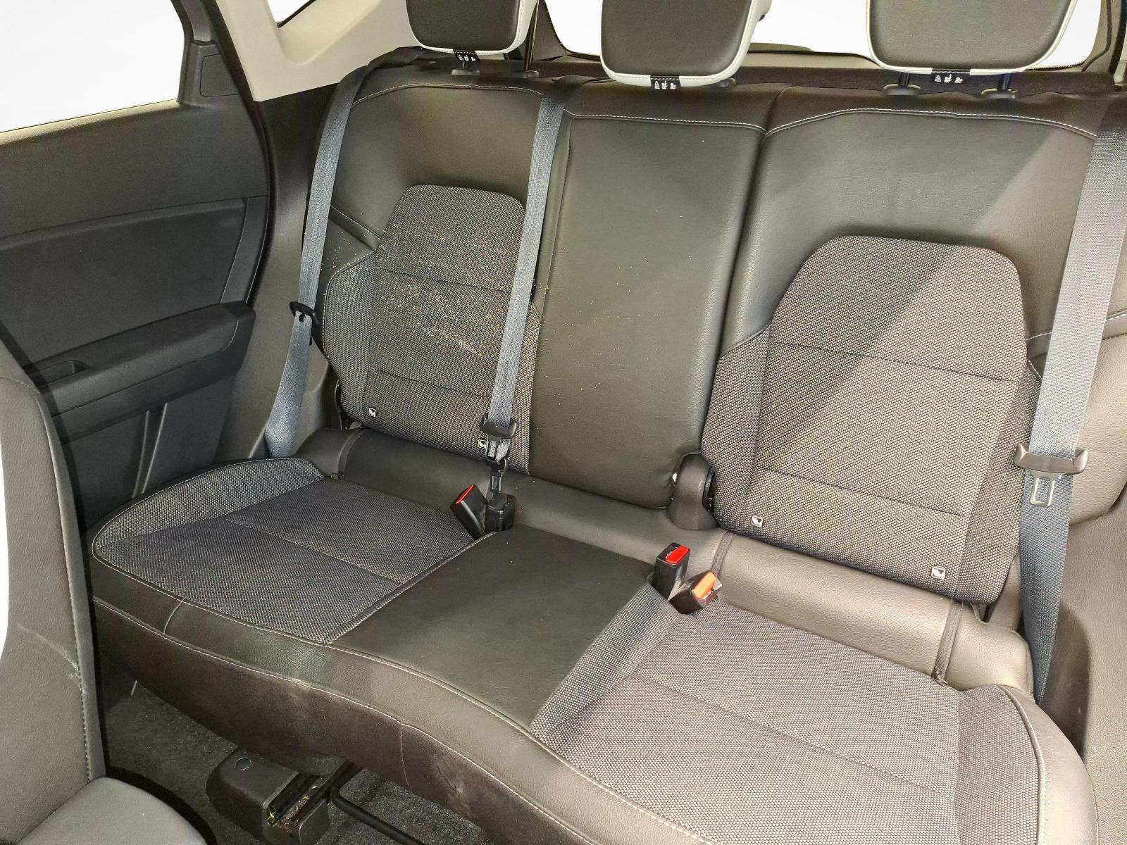 MITSUBISHI ASX 1.6 HEV Intense-image-10