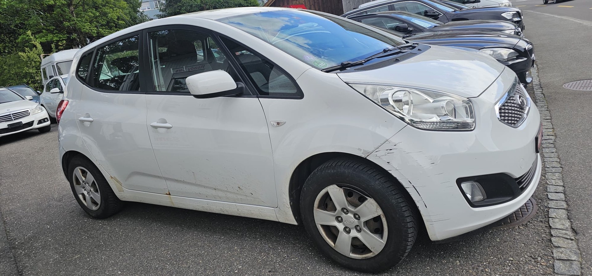 KIA Venga 1.4 CVVT _seven-image-1