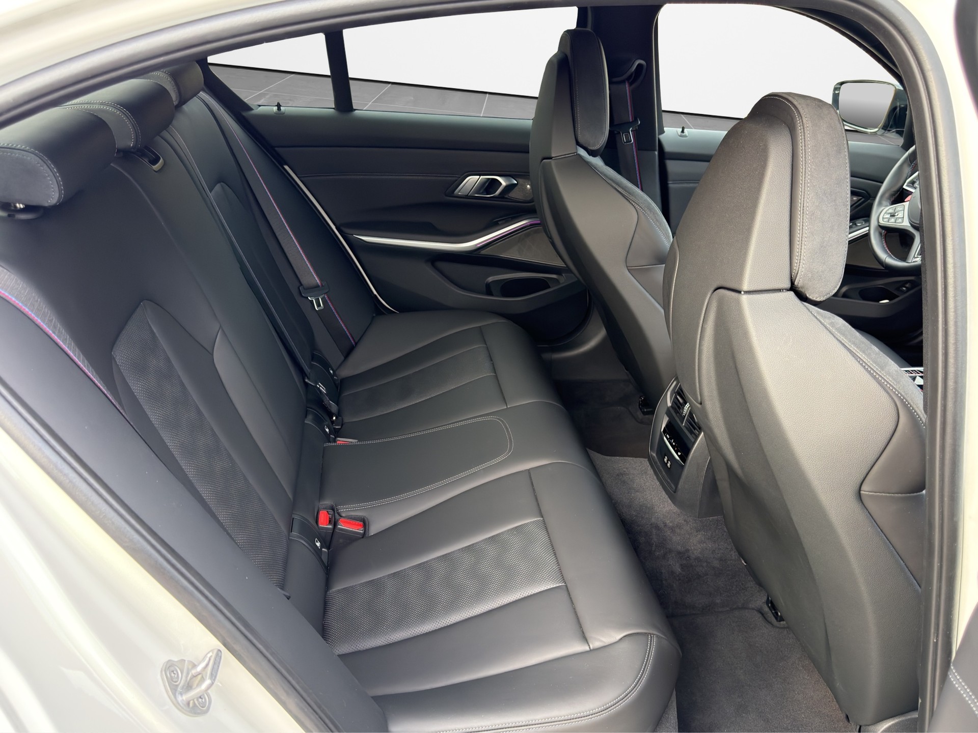 BMW M3 Competition M xDrive / CH Fahrzeug-image-13