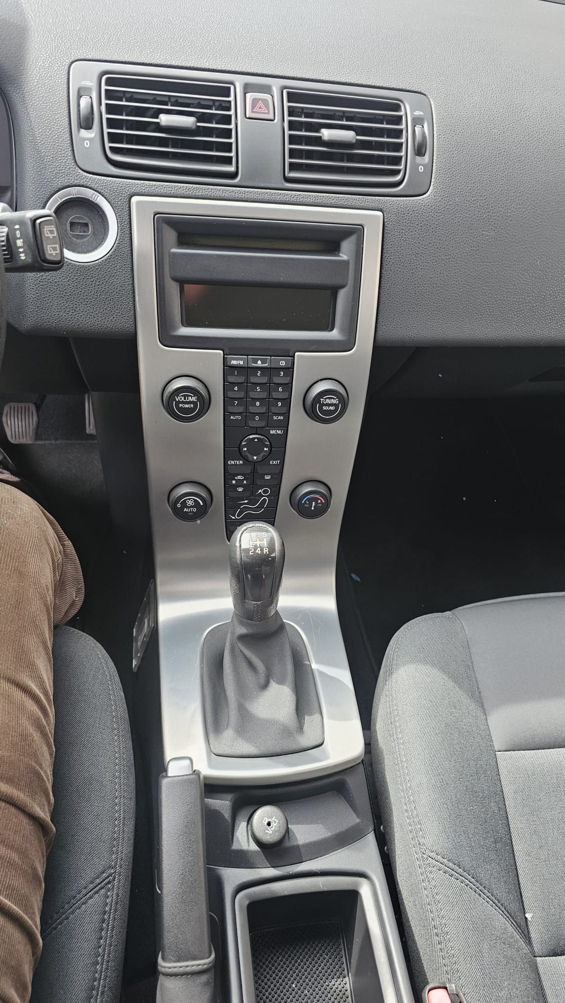 VOLVO 1.6 D Basis-image-4