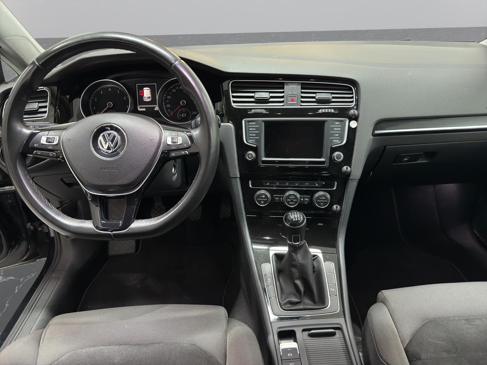 VW 1.4 TSI 125 Lounge-image-12