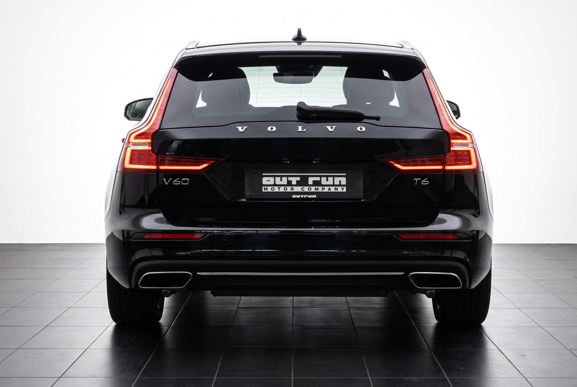 VOLVO V60 T6 eAWD Twin Engine Inscription Geartronic-image-3