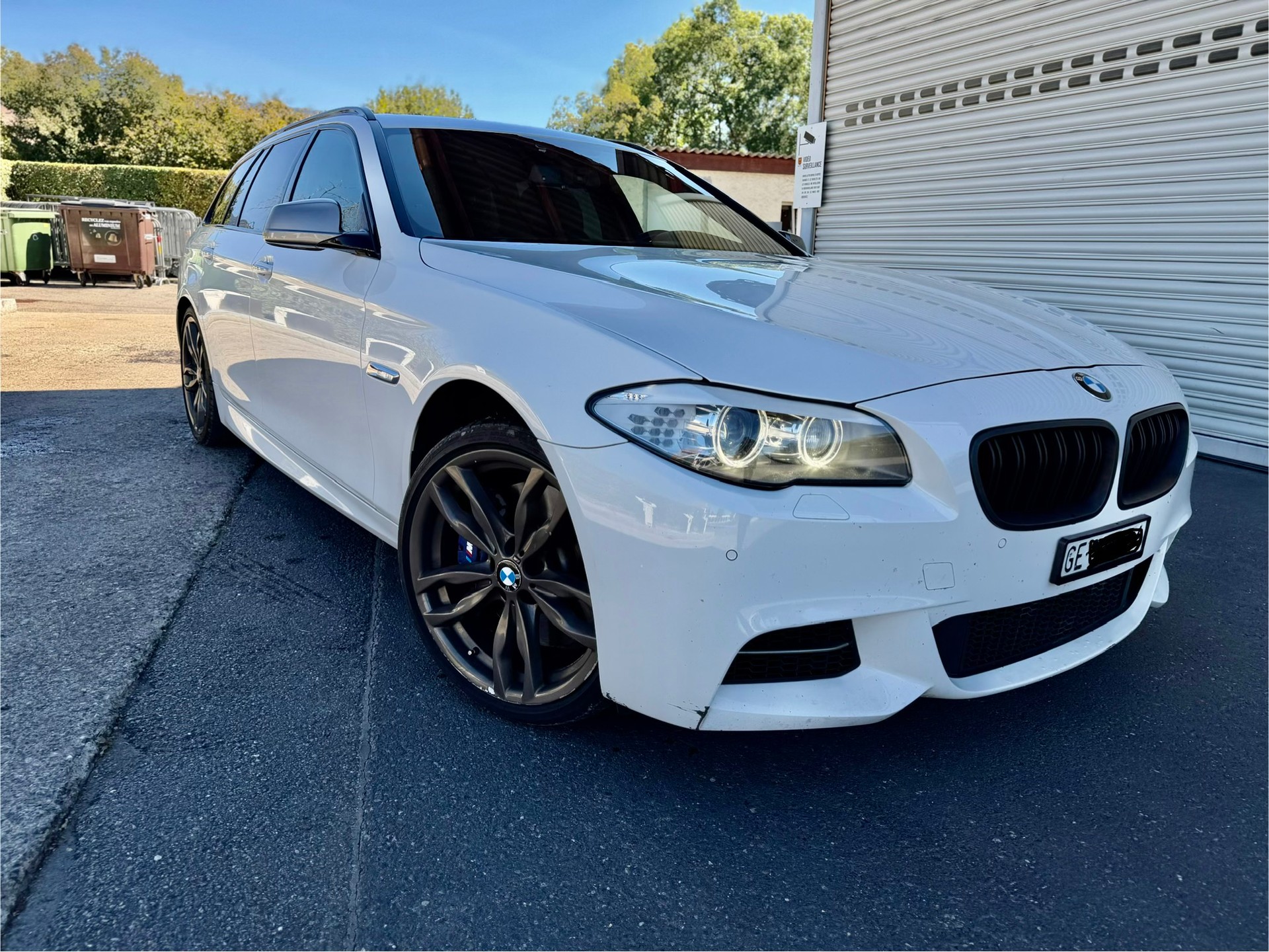 BMW M550d xDrive Touring Steptronic-image-3