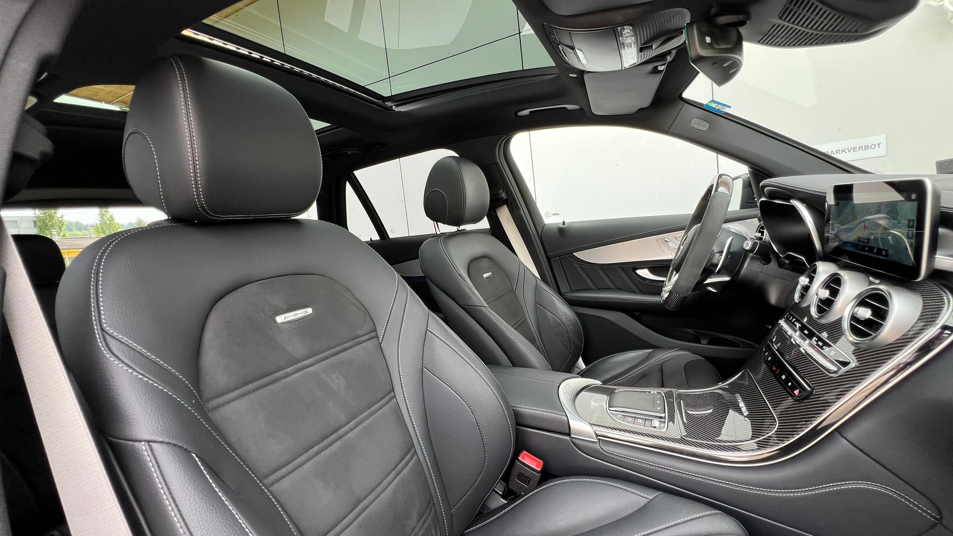 MERCEDES-BENZ GLC 63 S AMG BLACK 4MATIC+ 9G-TRONIC l 510 PS-image-23