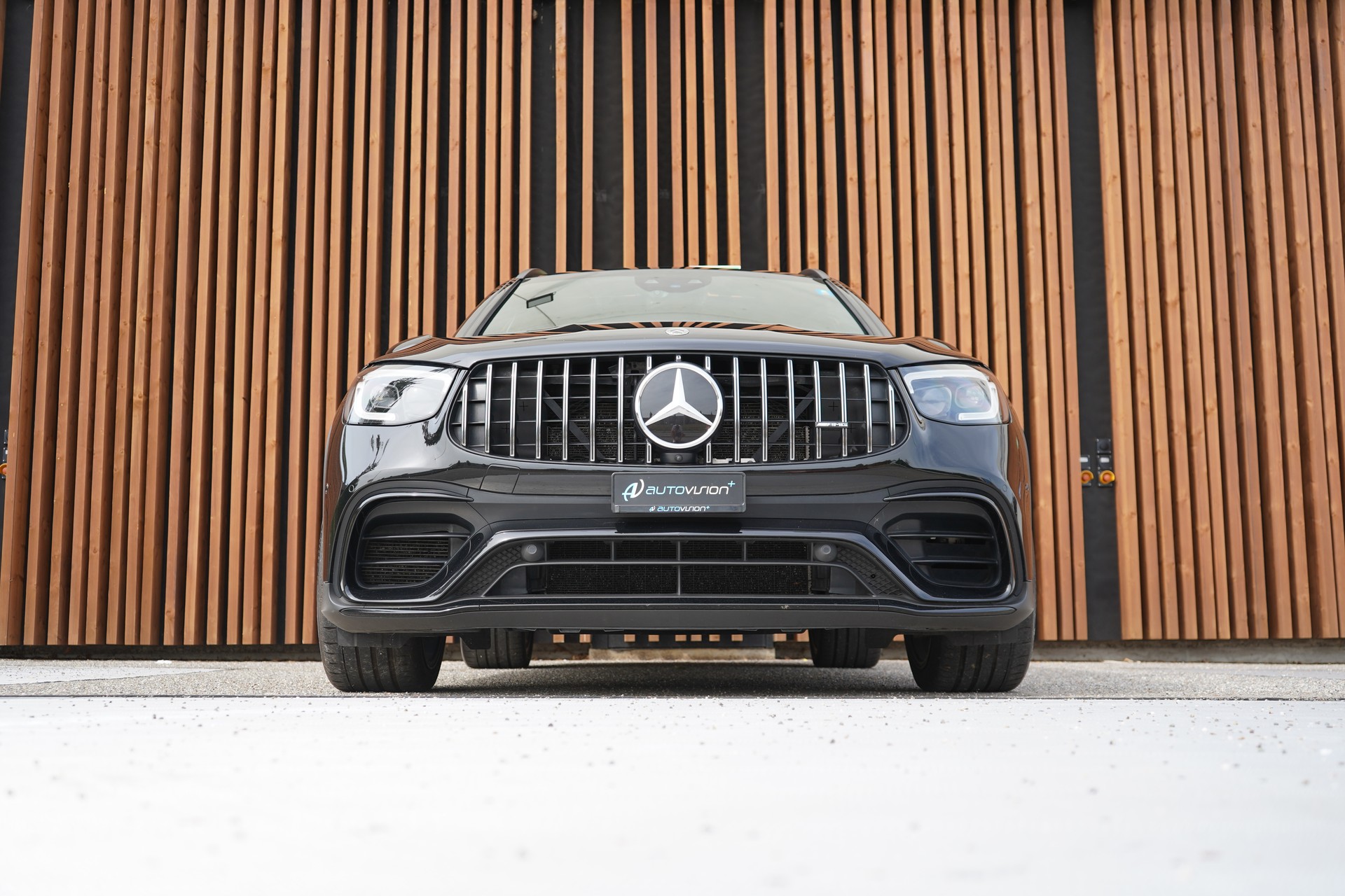 MERCEDES-BENZ GLC 63 S AMG BLACK 4MATIC+ 9G-TRONIC l 510 PS-image-13