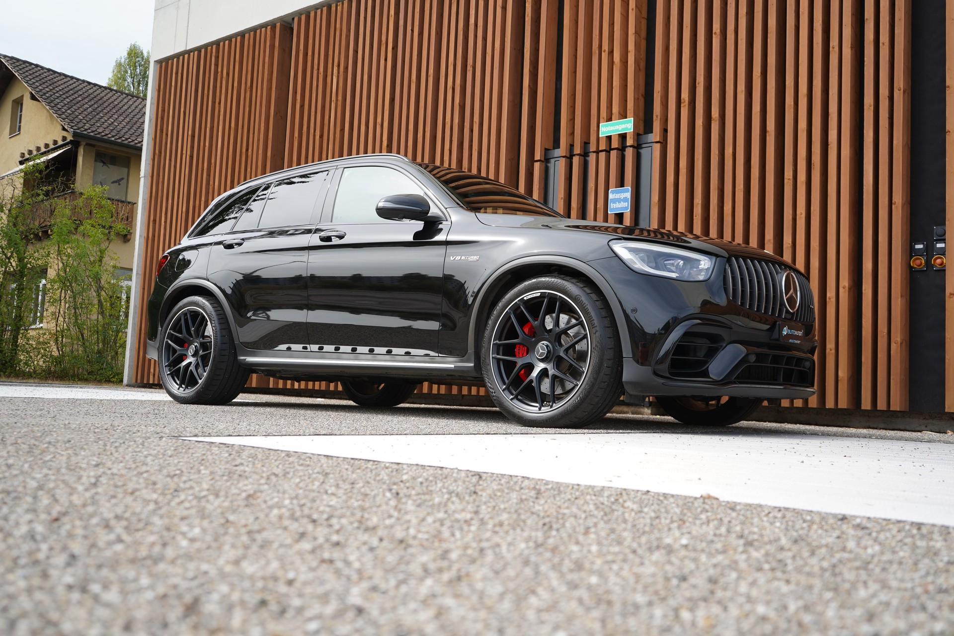MERCEDES-BENZ GLC 63 S AMG BLACK 4MATIC+ 9G-TRONIC l 510 PS-image-11