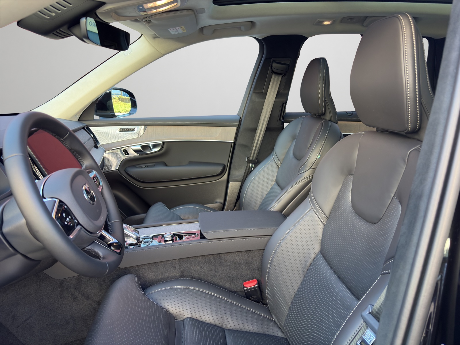 VOLVO XC90 T8 eAWD PluginHybrid Ultra Bright Geartronic-image-7
