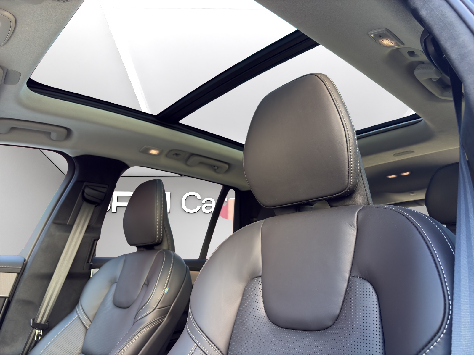 VOLVO XC90 T8 eAWD PluginHybrid Ultra Bright Geartronic-image-14