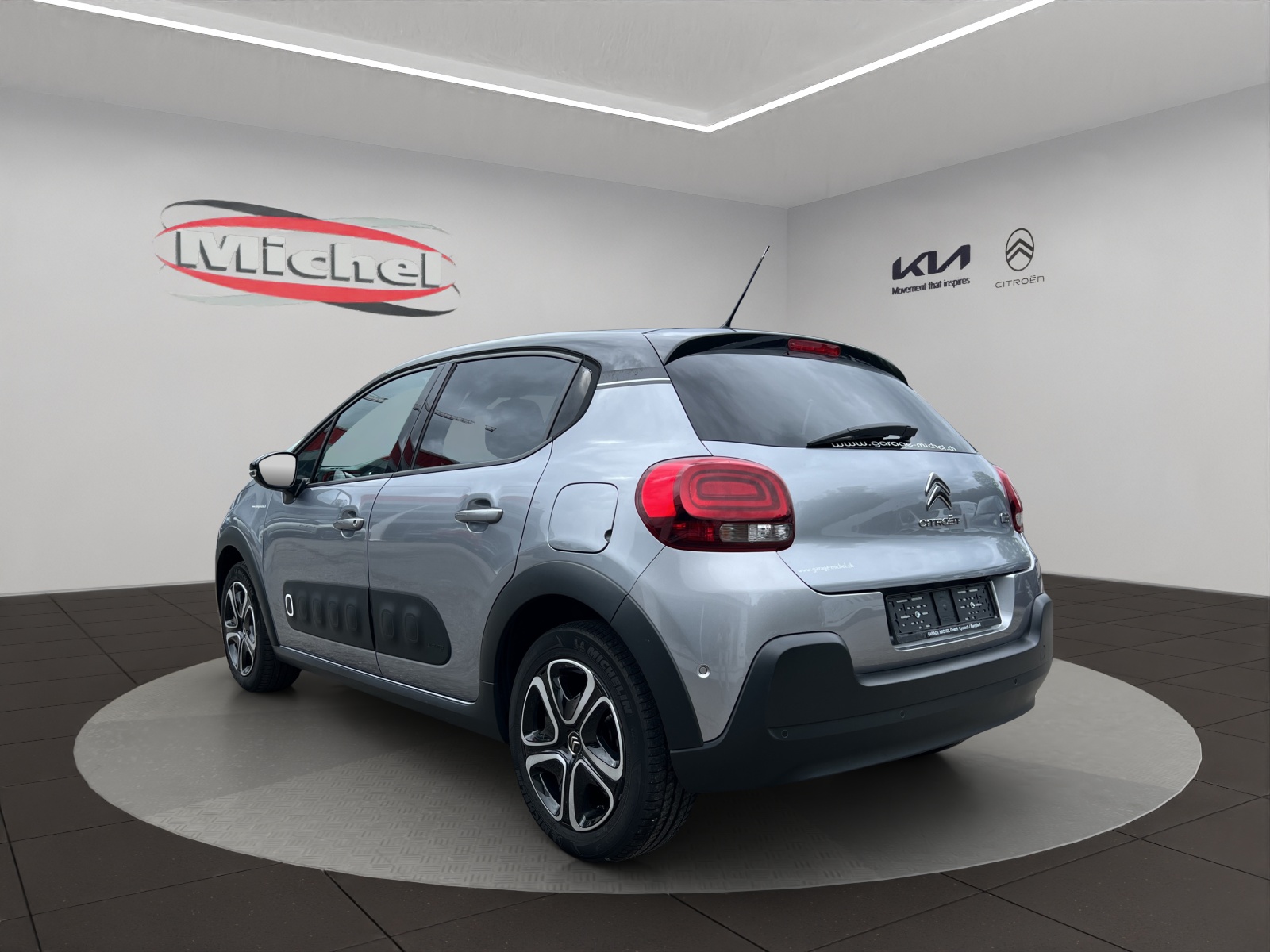 CITROEN C3 1.2 PureTech Shine / Totwinkelassistent / Rückfahrkamera / Frisch ab MFK & Service, Zahnriemen ersetzt, neue Bremsen-image-6