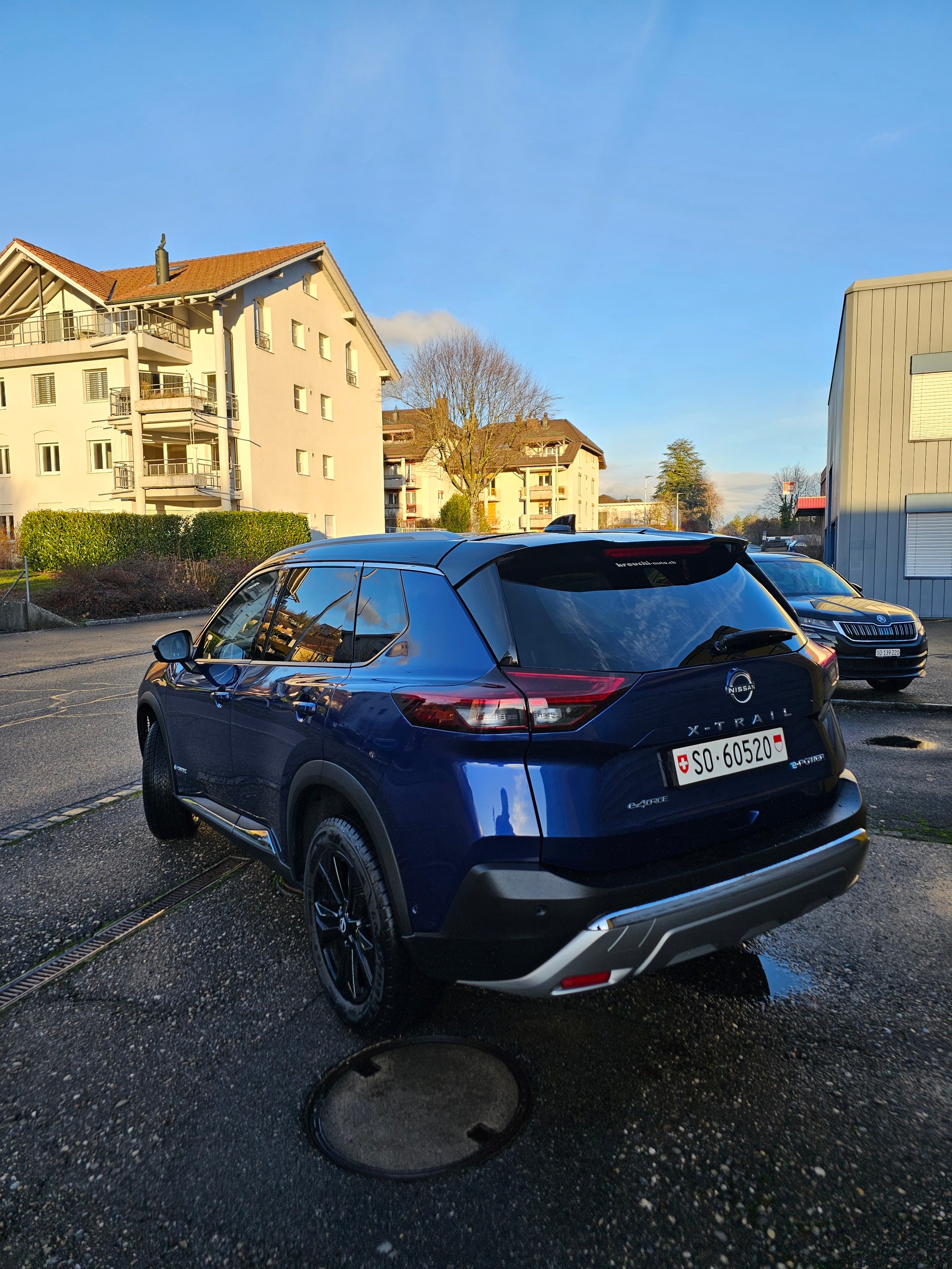 NISSAN 1.5 VC-T Tekna e-4orce 7P-image-3