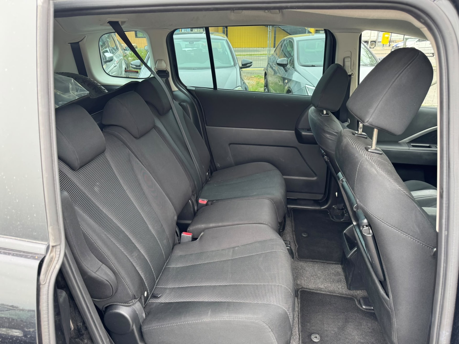 MAZDA 5 1.6 16V CD Confort-image-7