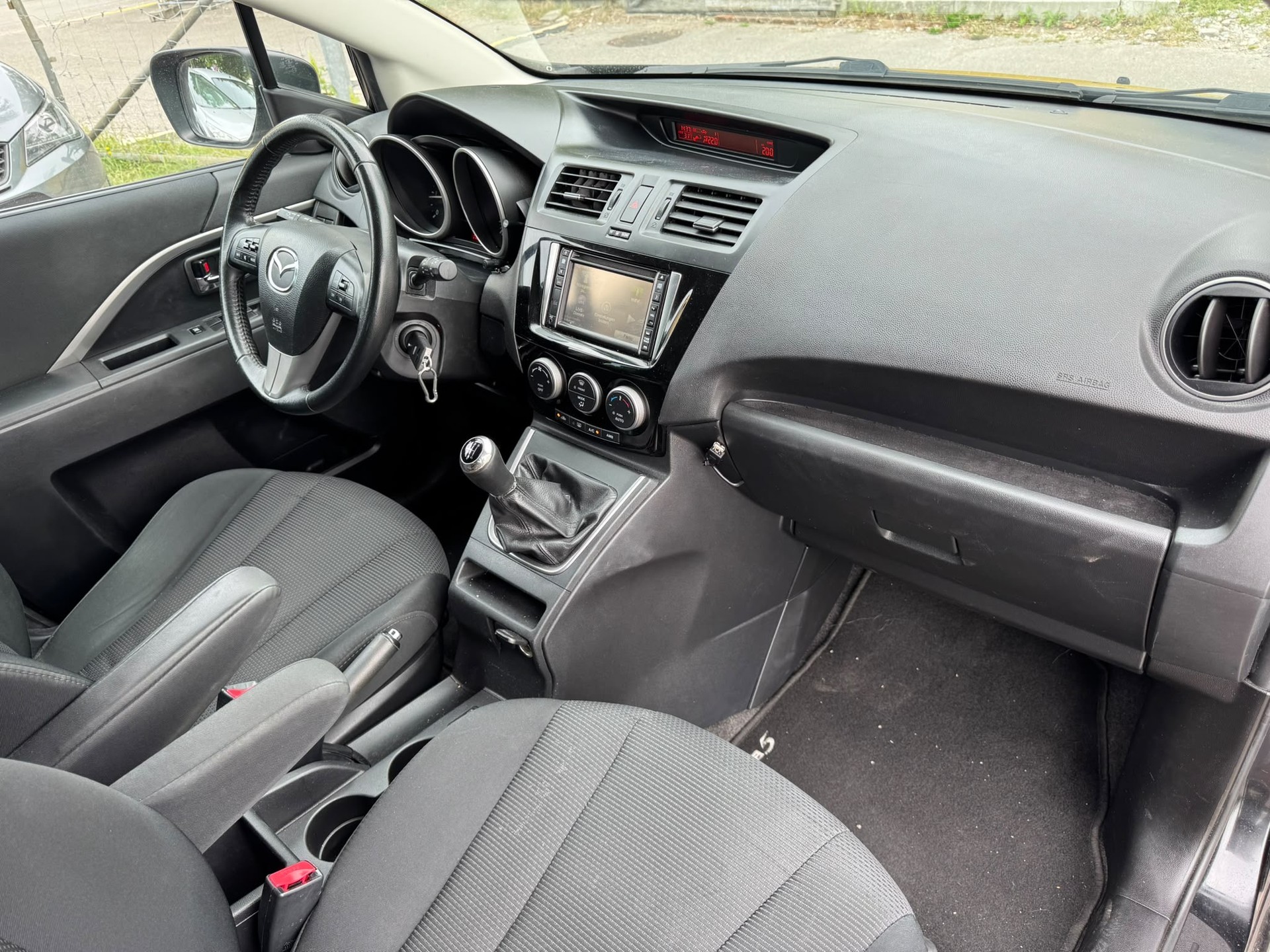 MAZDA 5 1.6 16V CD Confort-image-5
