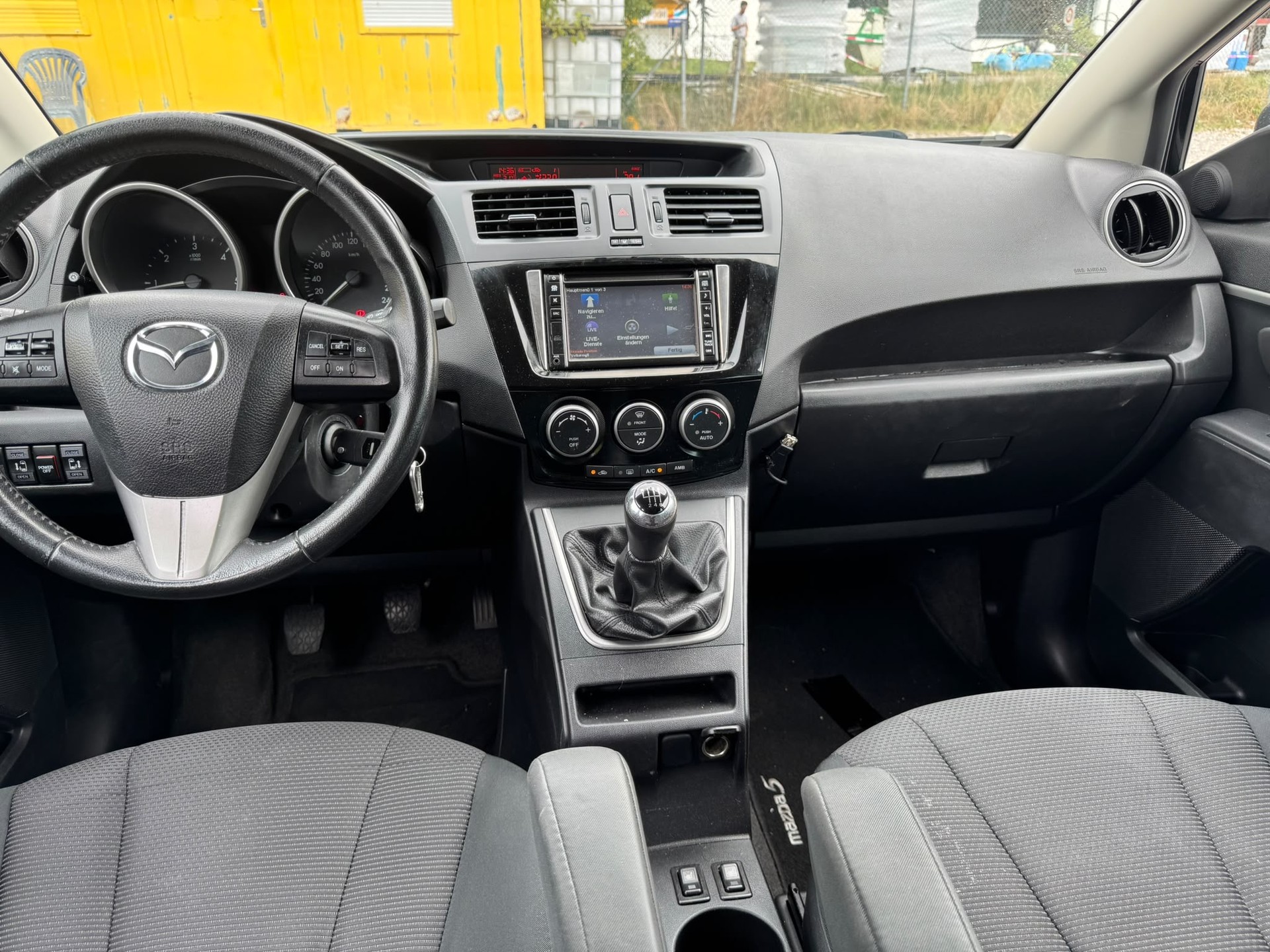 MAZDA 5 1.6 16V CD Confort-image-15