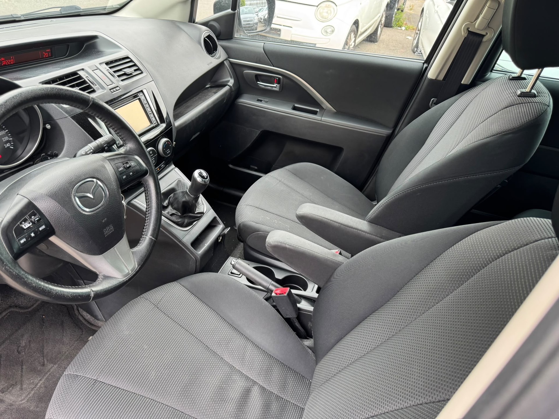 MAZDA 5 1.6 16V CD Confort-image-10