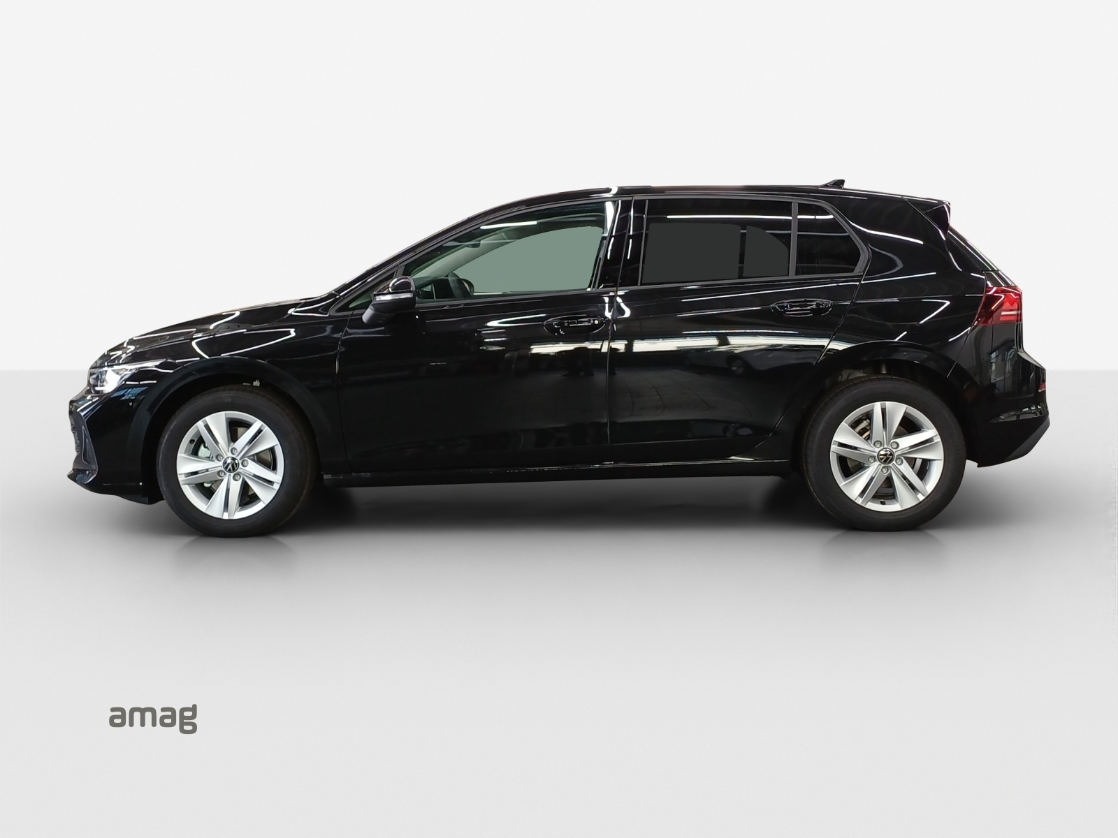 VW Golf 1.5 e TSI mHEV Value DSG-image-1