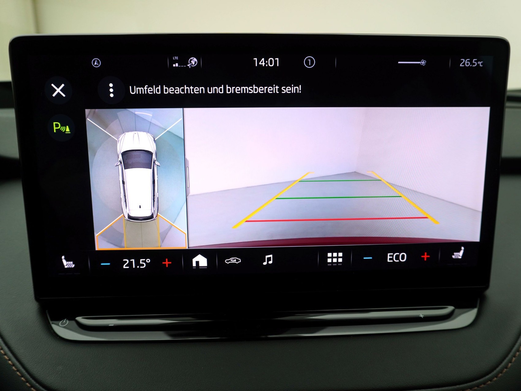 SKODA Enyaq iV 80x Suite-image-16