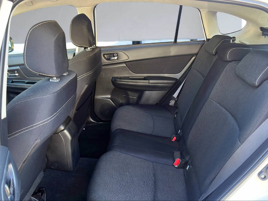 SUBARU XV 2.0i Swiss Two-image-20