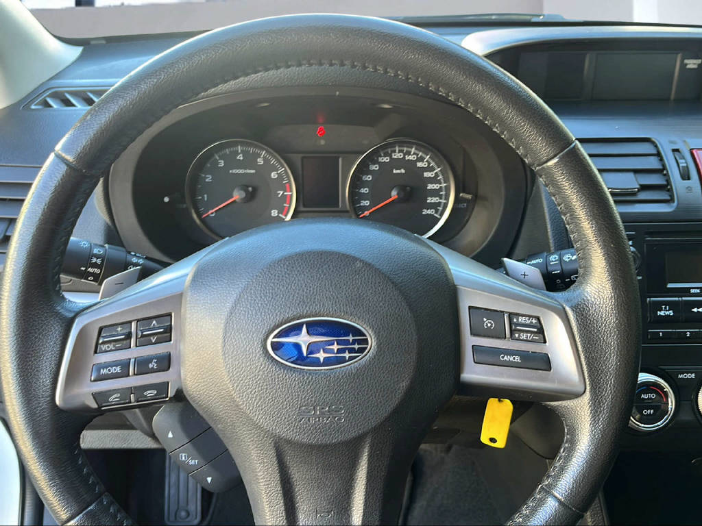 SUBARU XV 2.0i Swiss Two-image-17