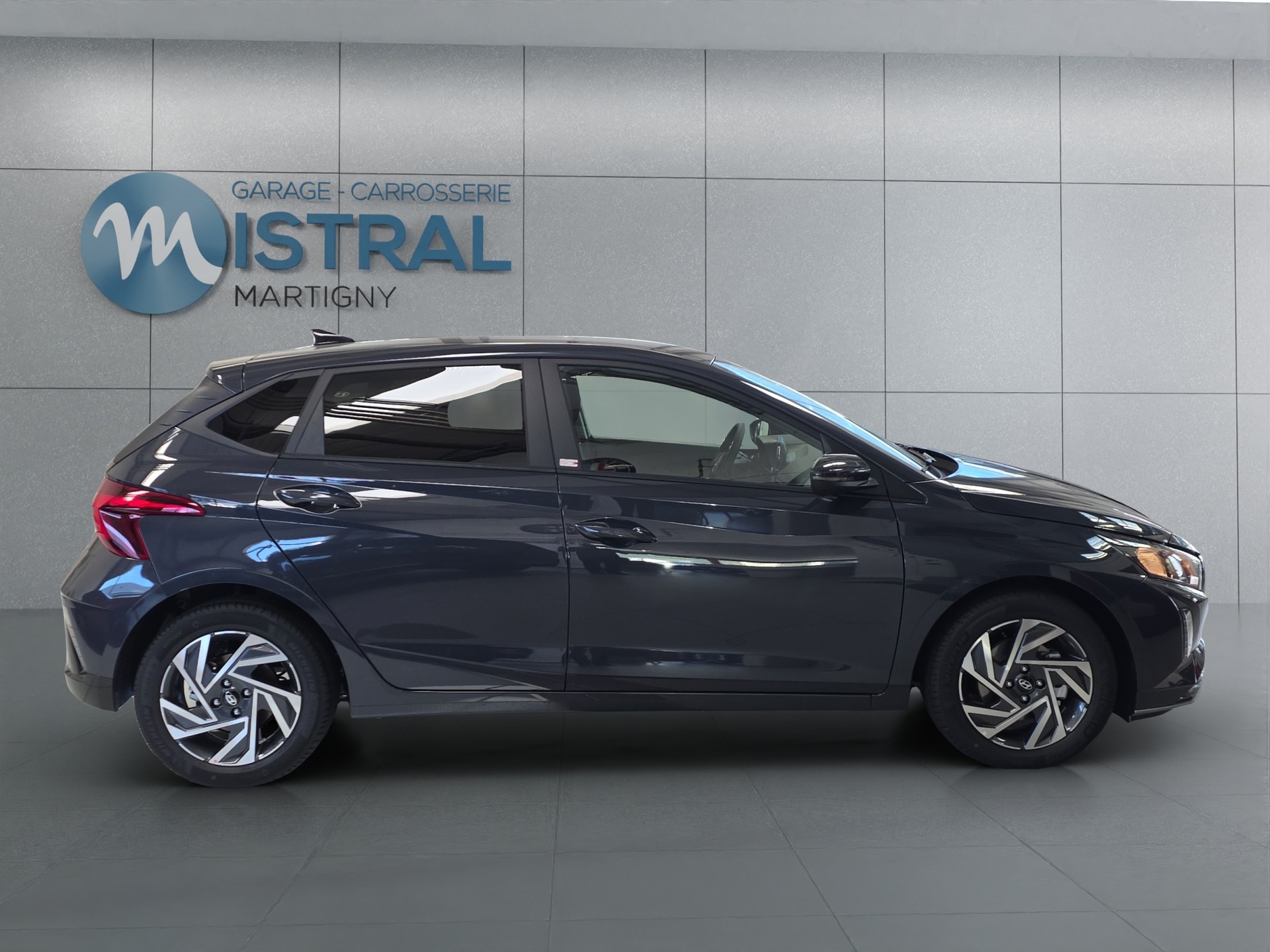 HYUNDAI i20 1.0 T-GDi Amplia Go-image-5
