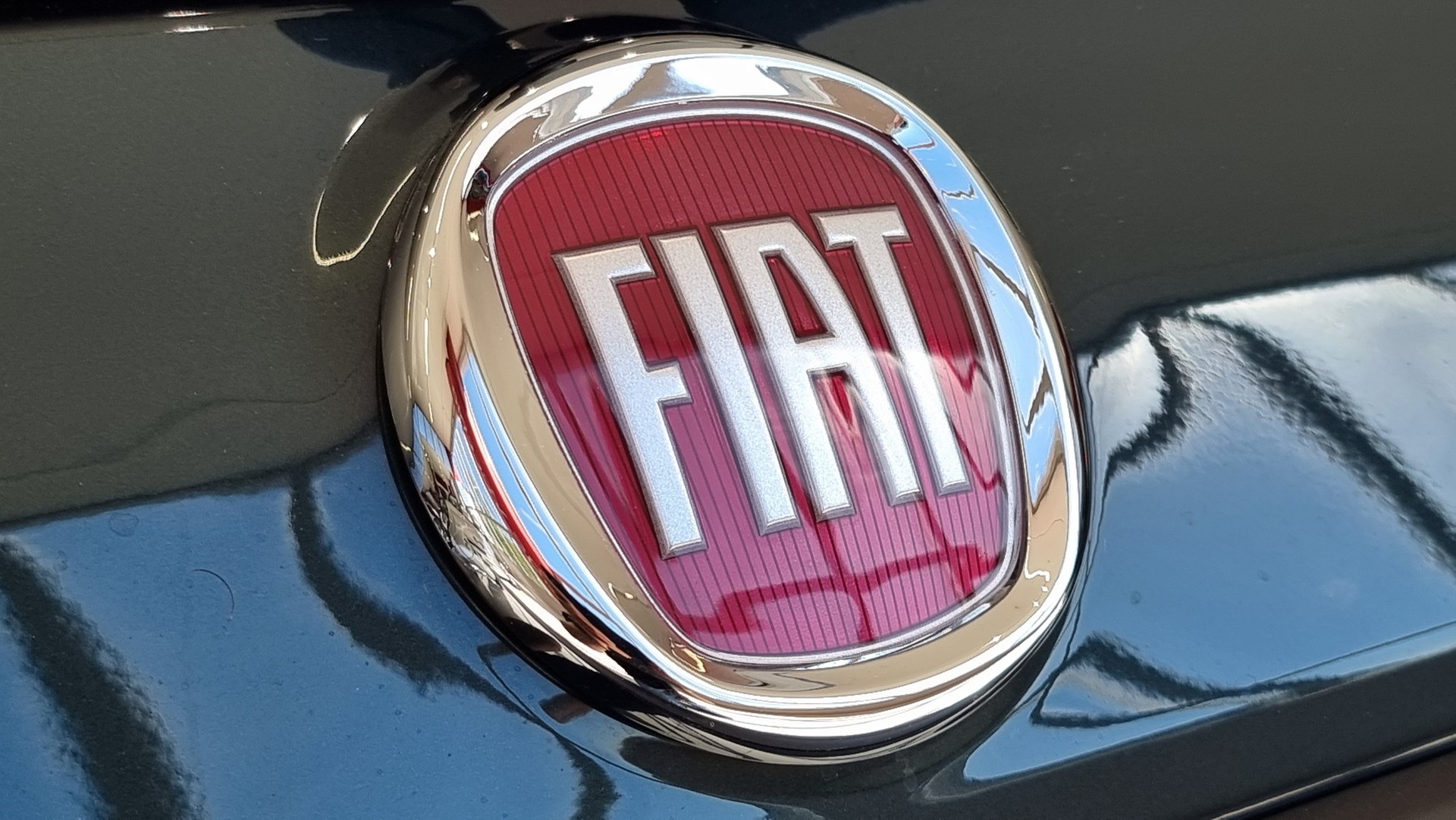 FIAT Panda 1.0 Hybrid Cross-image-21