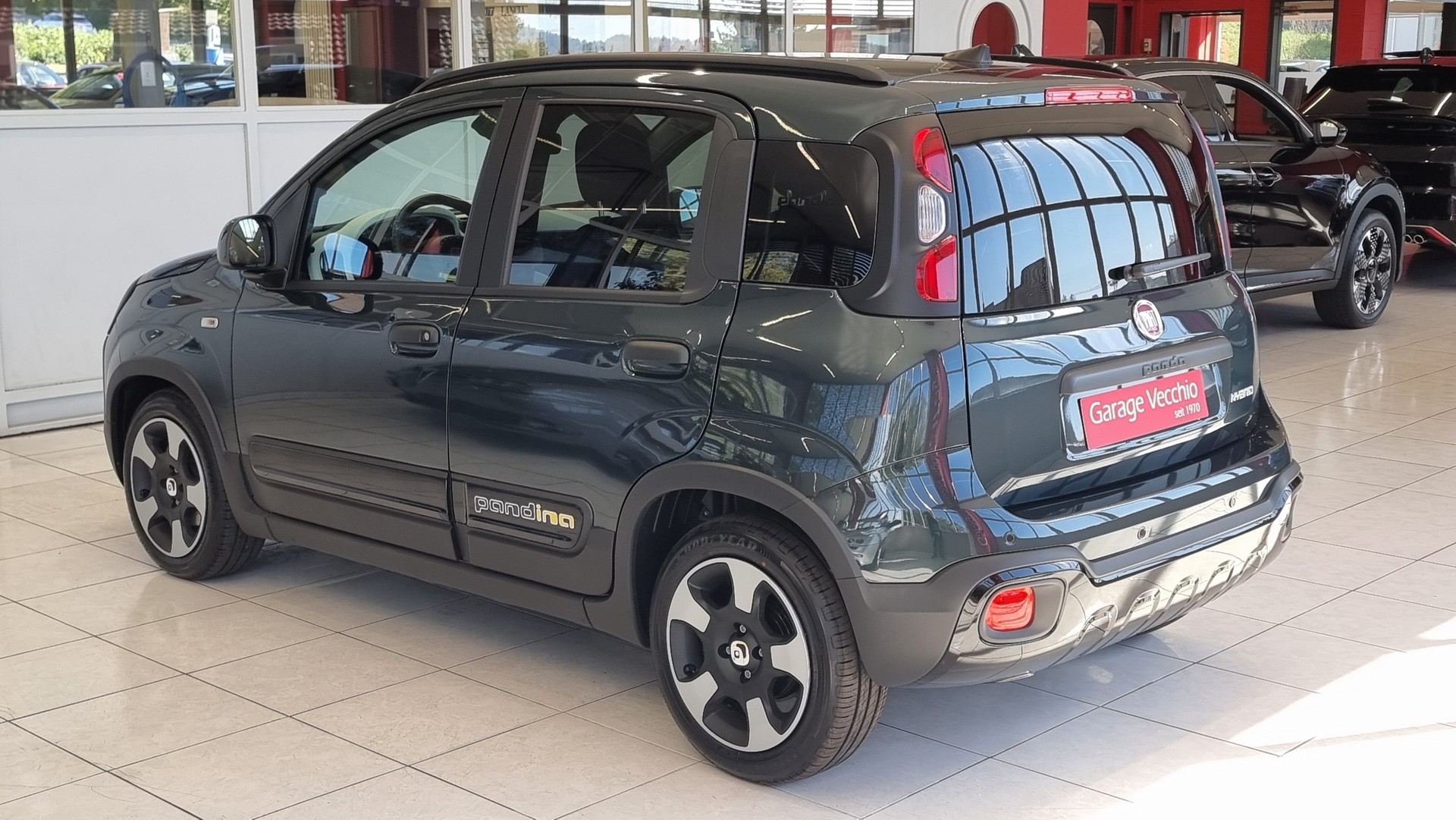 FIAT Panda 1.0 Hybrid Cross-image-3