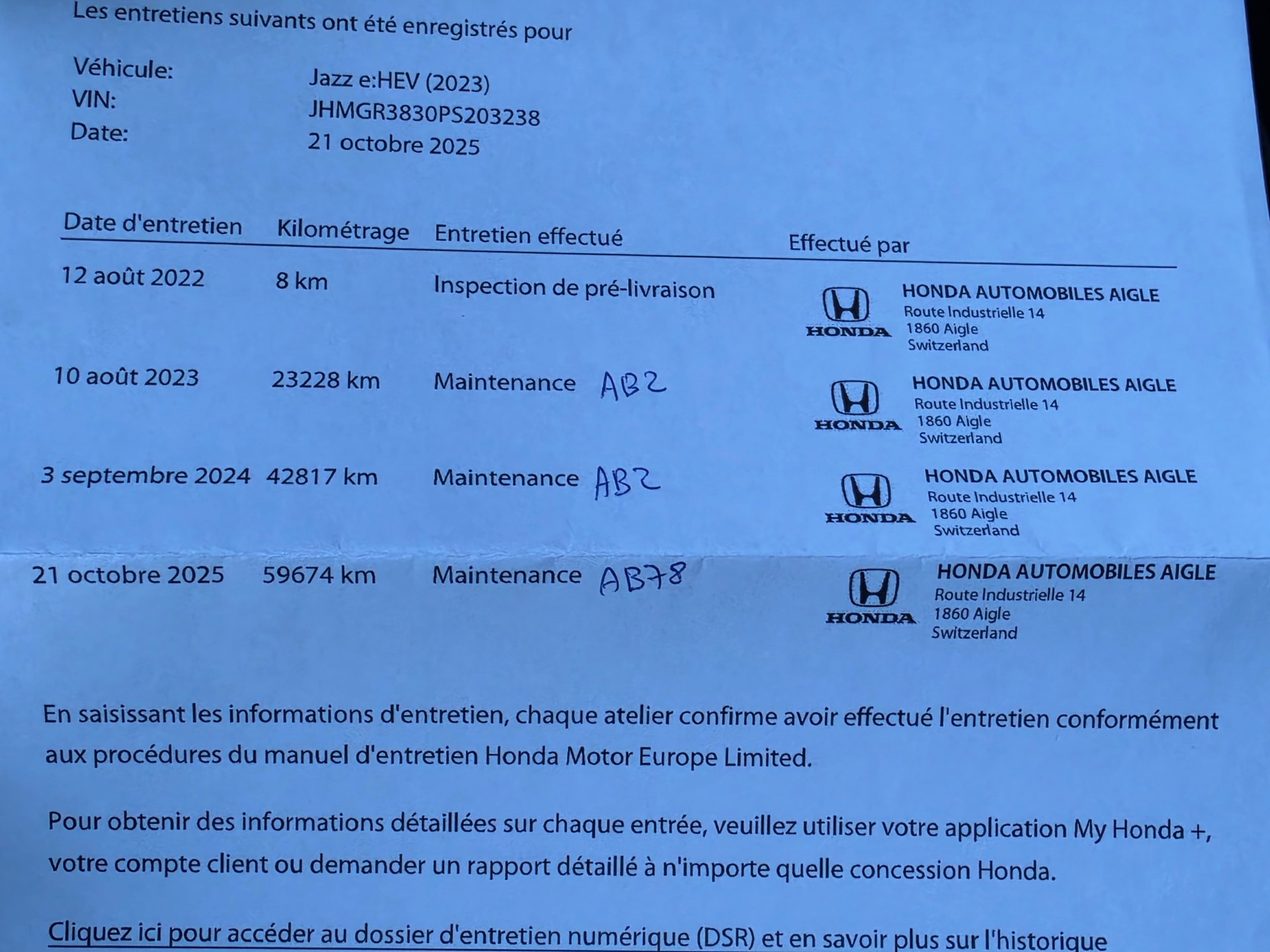 HONDA Jazz 1.5i-MMD Comfort E-CVT-image-12