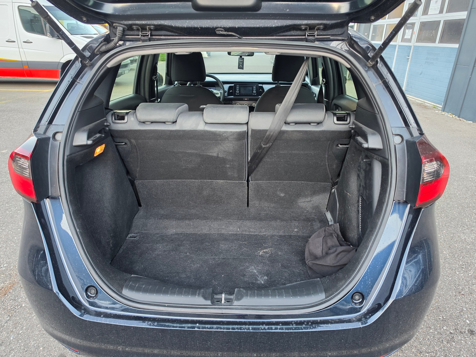 HONDA Jazz 1.5i-MMD Comfort E-CVT-image-6