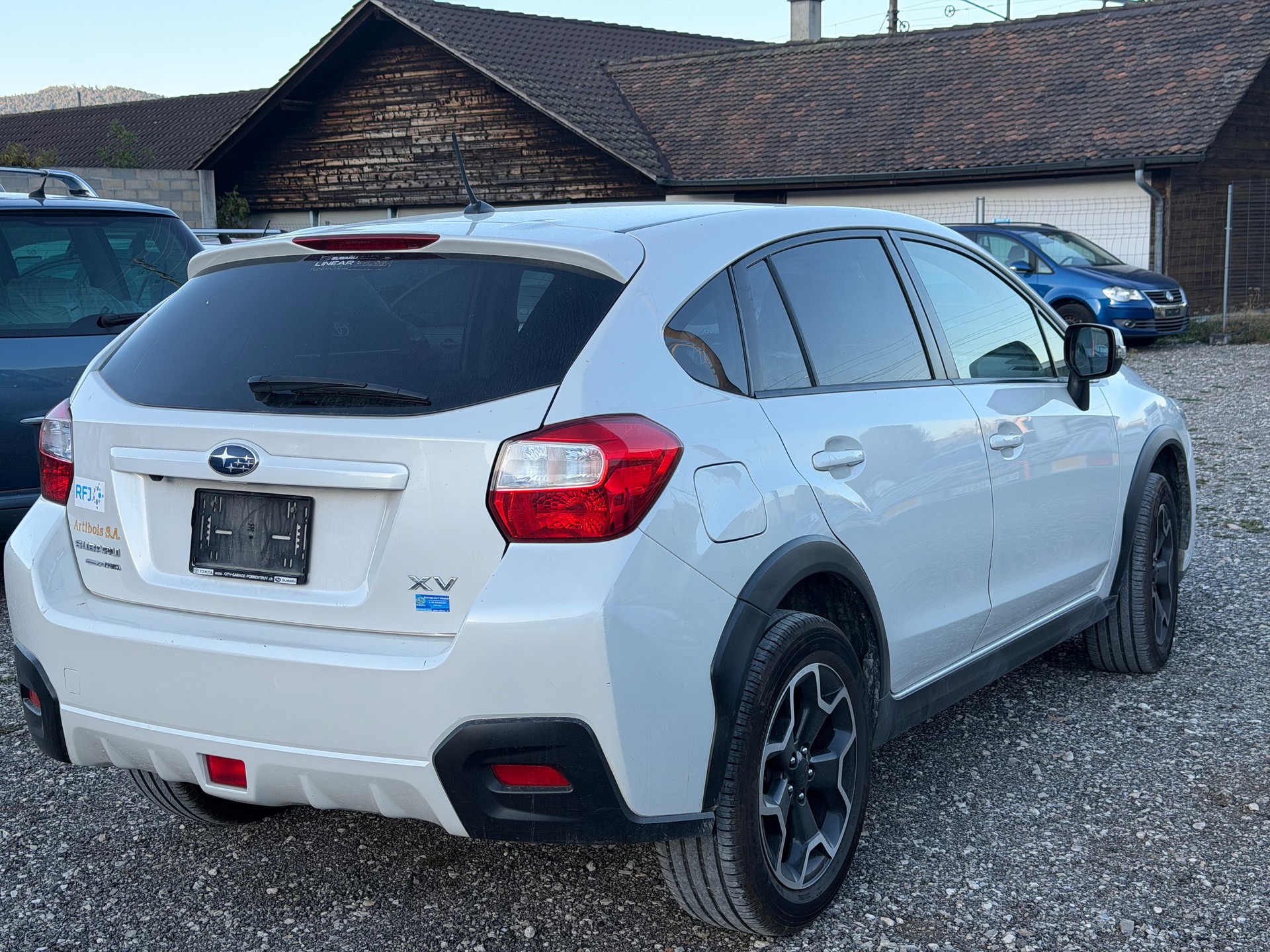 SUBARU XV 2.0 Swiss Two AWD CVT-image-4