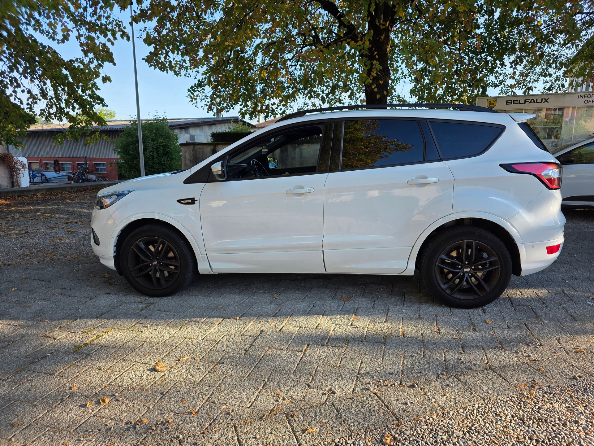 FORD Kuga 2.0 TDCi ST Line High 4WD PowerShift-image-3