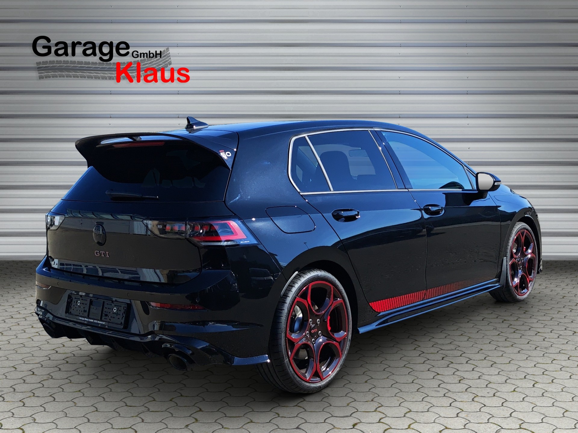 VW Golf 2.0 TSI GTI Edition 50 DSG-image-5