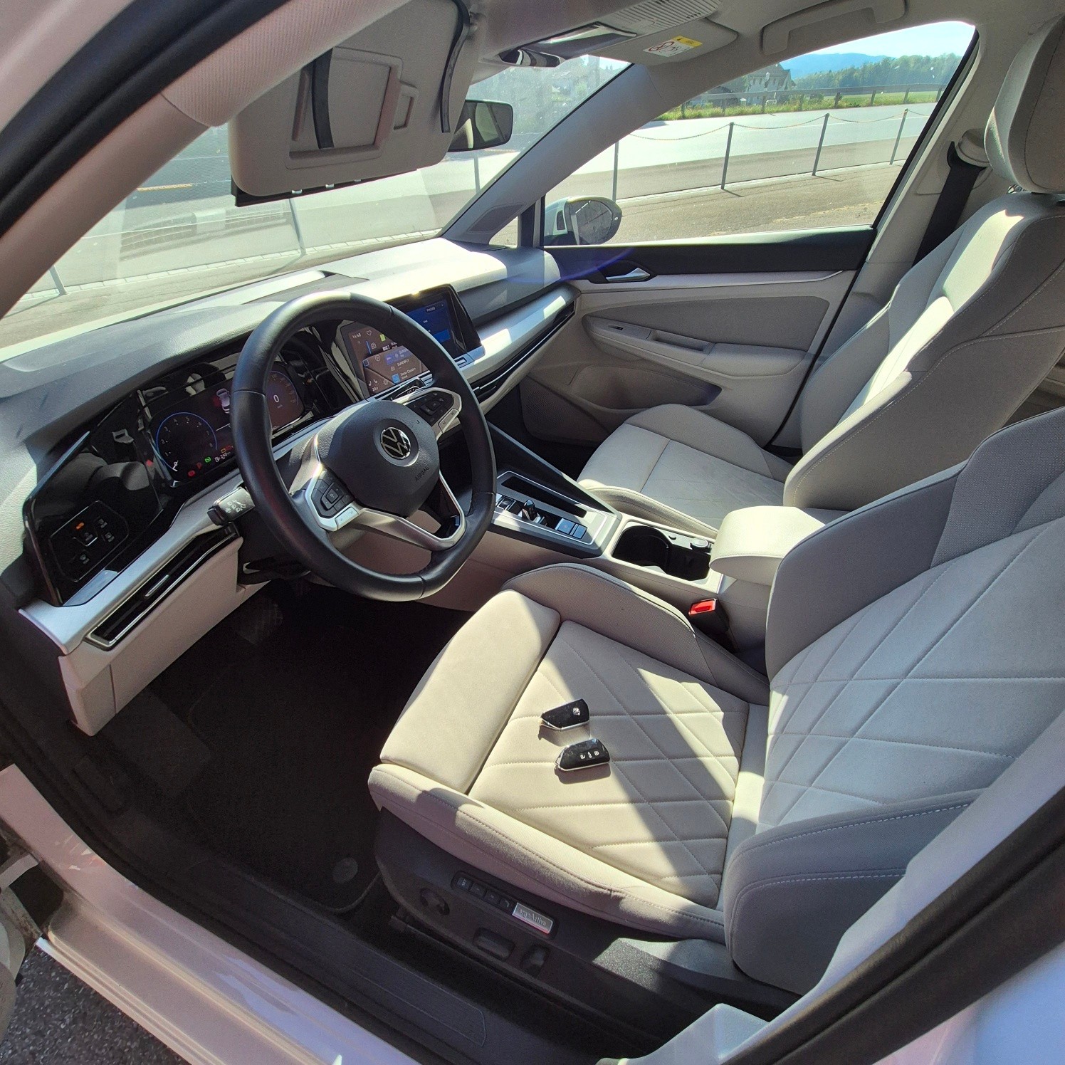 VW 1.0 TSI Life DSG-image-5