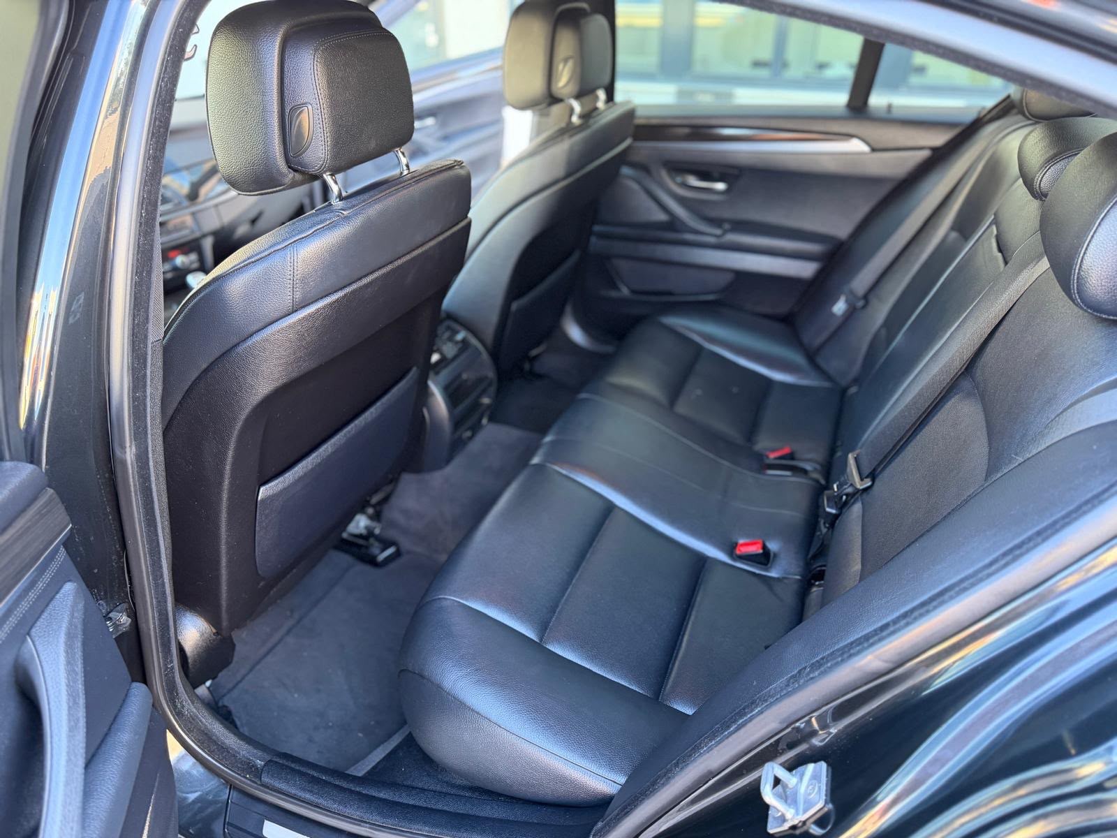 BMW 520d-image-5