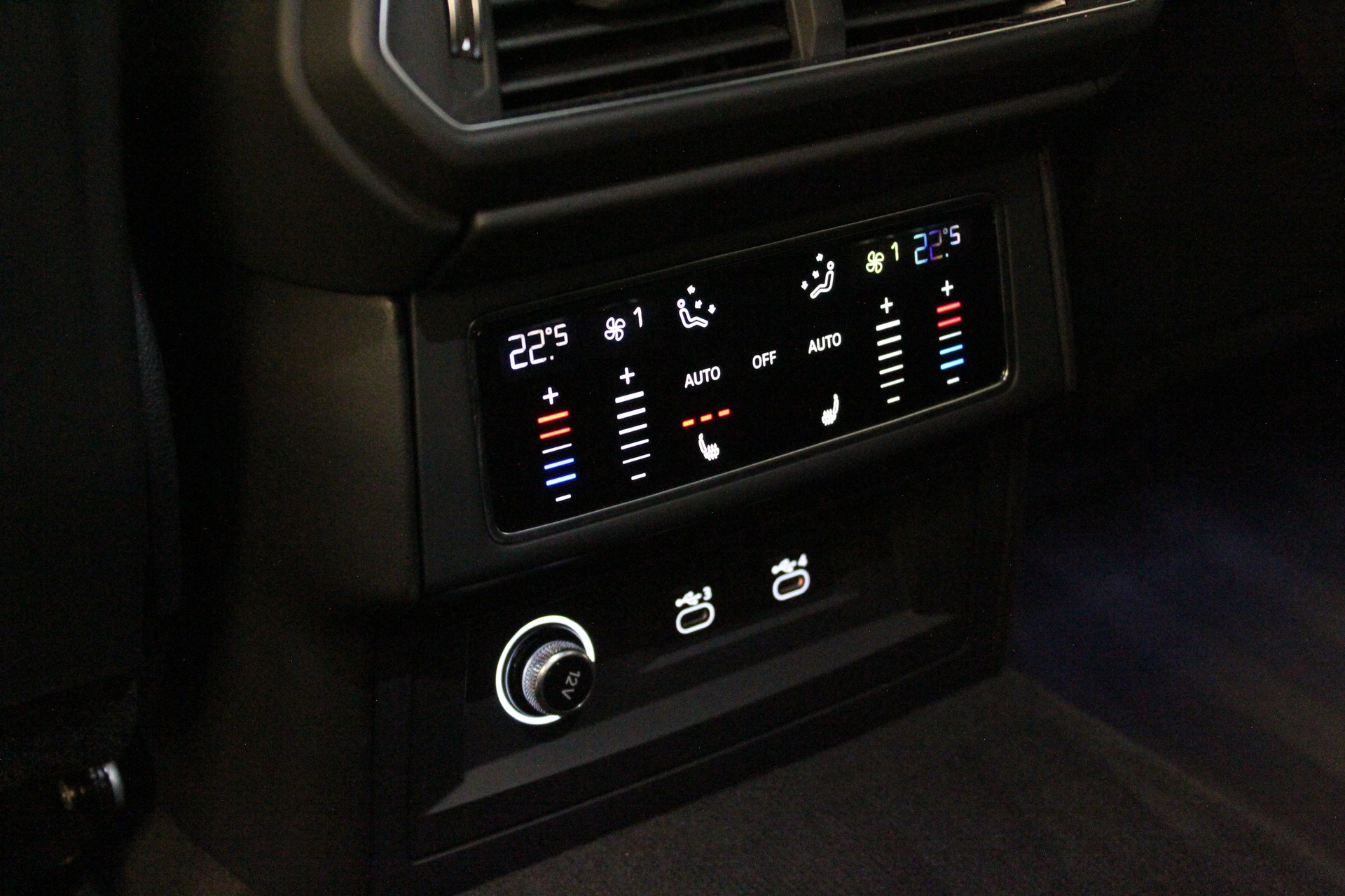 LAMBORGHINI Urus E-Gear-image-31