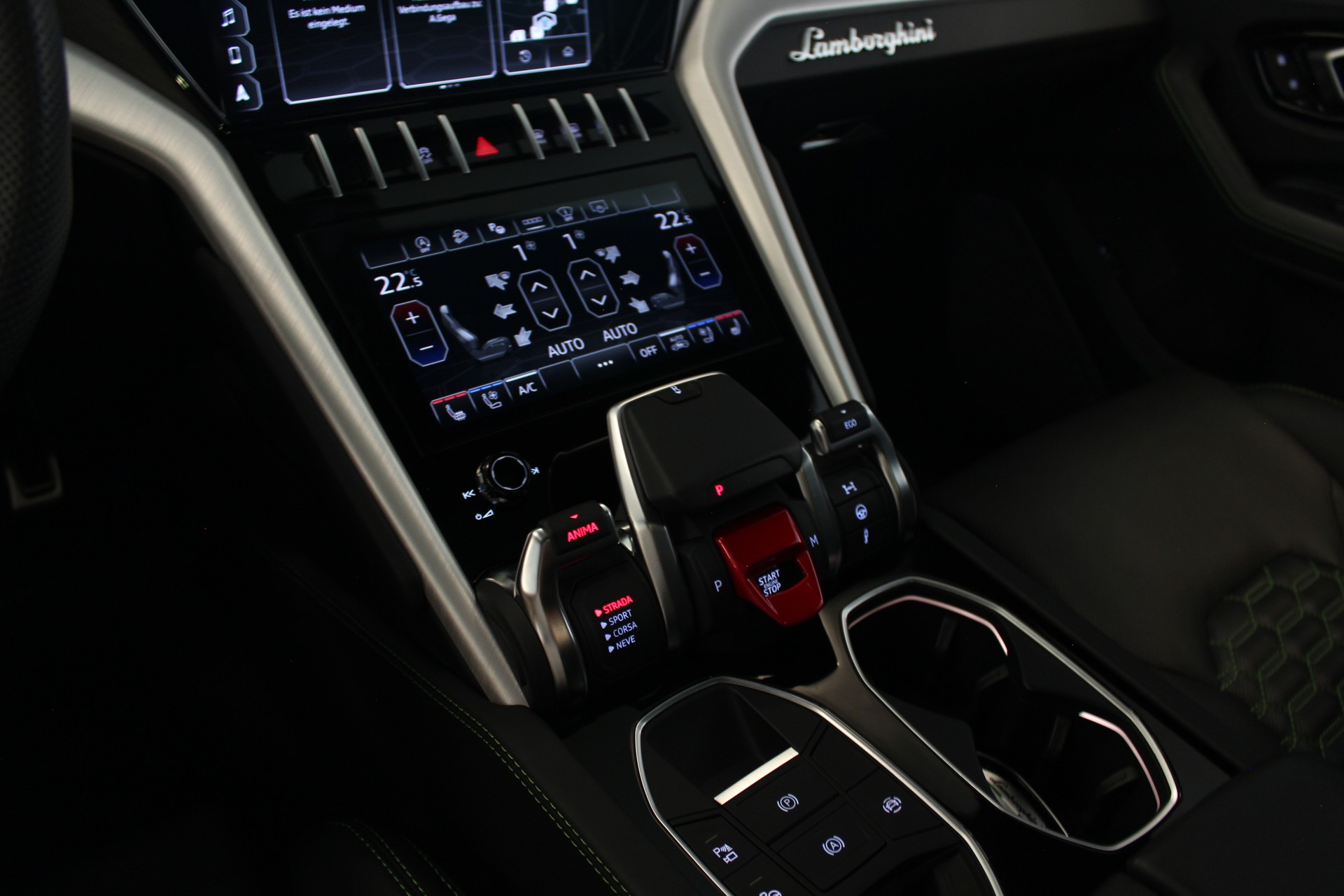 LAMBORGHINI Urus E-Gear-image-25