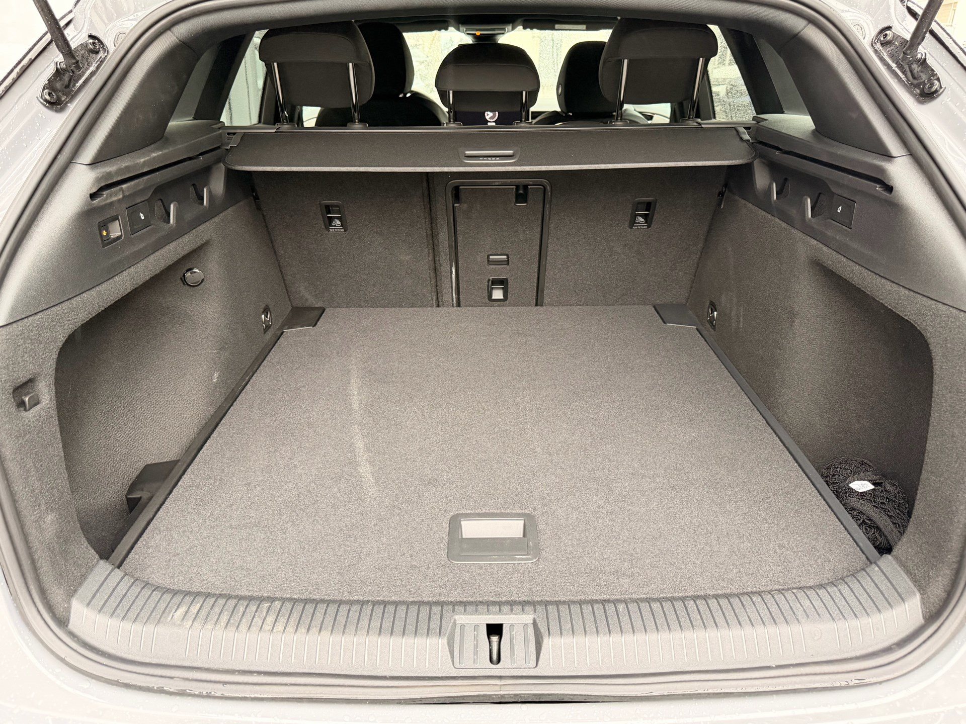 VW ID.7 TOURER PRO 286 PS *** ANHÄNGEKUPPLUNG & VIELES MEHR ***-image-27