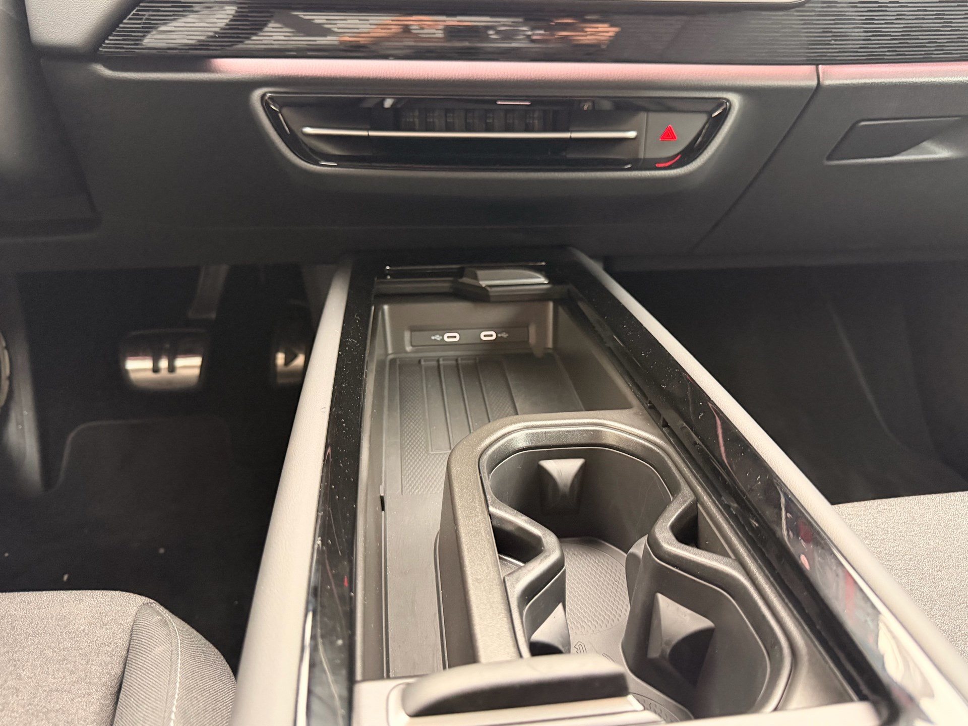 VW ID.7 TOURER PRO 286 PS *** ANHÄNGEKUPPLUNG & VIELES MEHR ***-image-24