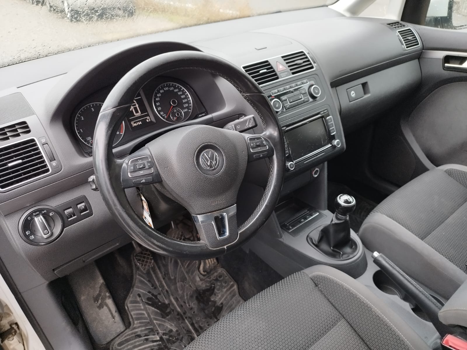 VW Touran 1.6 TDI Comfortline-image-8